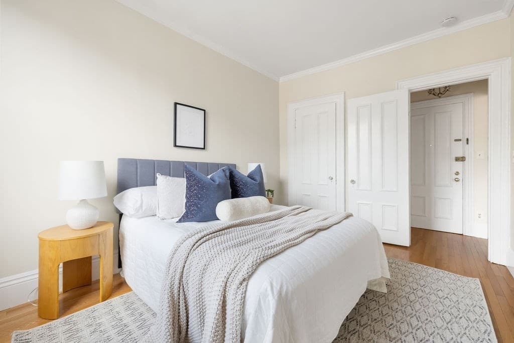 Condominium at 119 Marlborough St. # 10, Boston MA 02116, photo 11 of 15