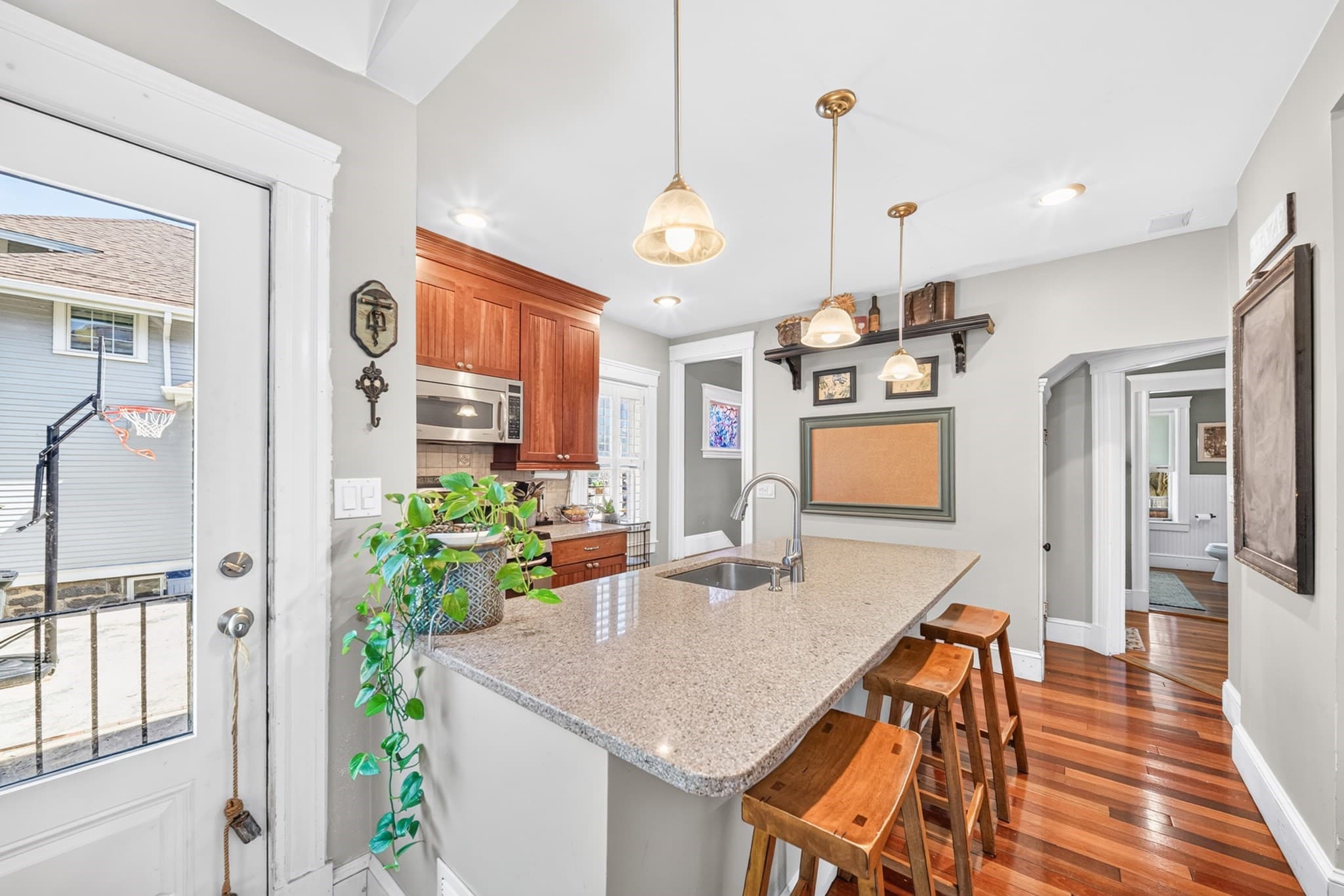 Single Family Residence at 41 Emerson Rd, Winthrop MA 02152, Winthrop, photo 13 of 42