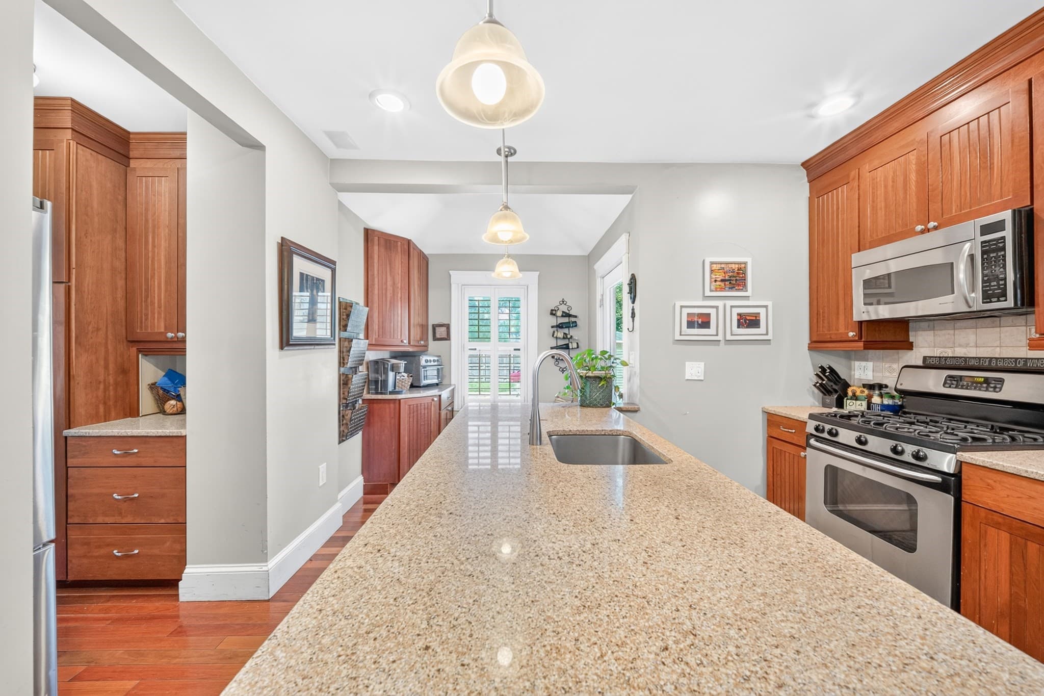 Single Family Residence at 41 Emerson Rd, Winthrop MA 02152, Winthrop, photo 10 of 42
