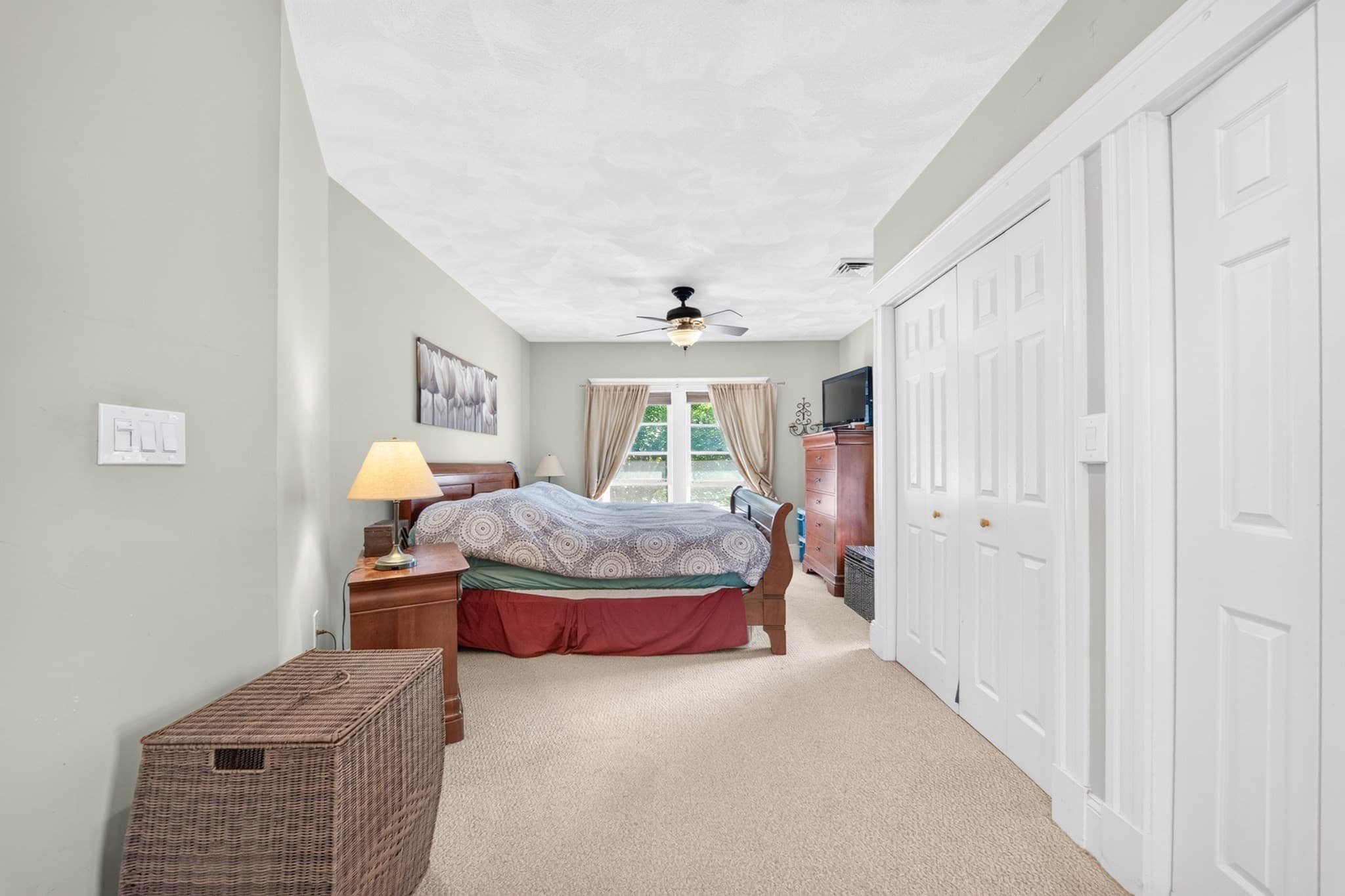 Single Family Residence at 41 Emerson Rd, Winthrop MA 02152, Winthrop, photo 25 of 42
