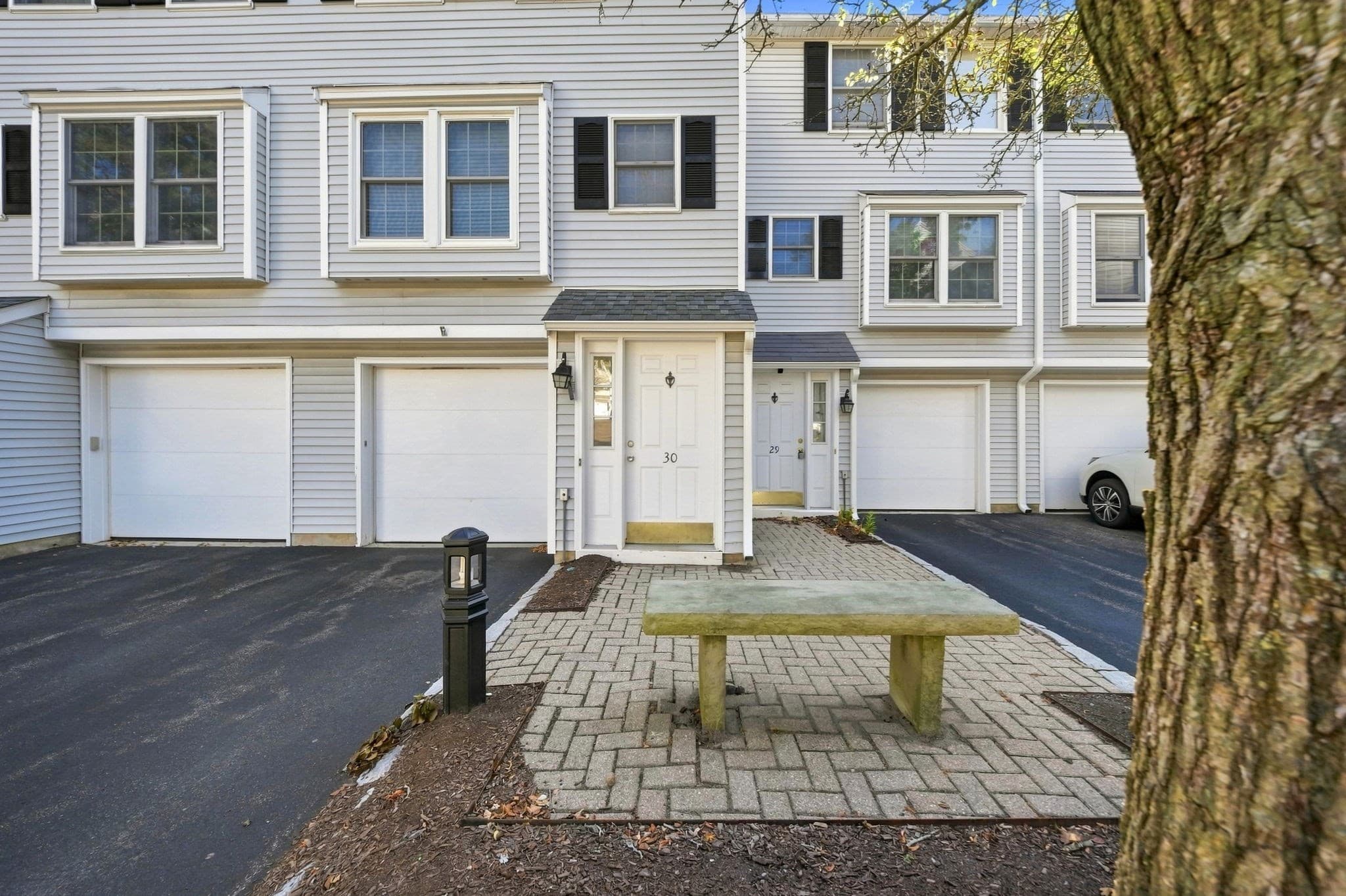 Condominium at 30 Falon Court # 30, Quincy MA 02169, Quincy, photo 2 of 21