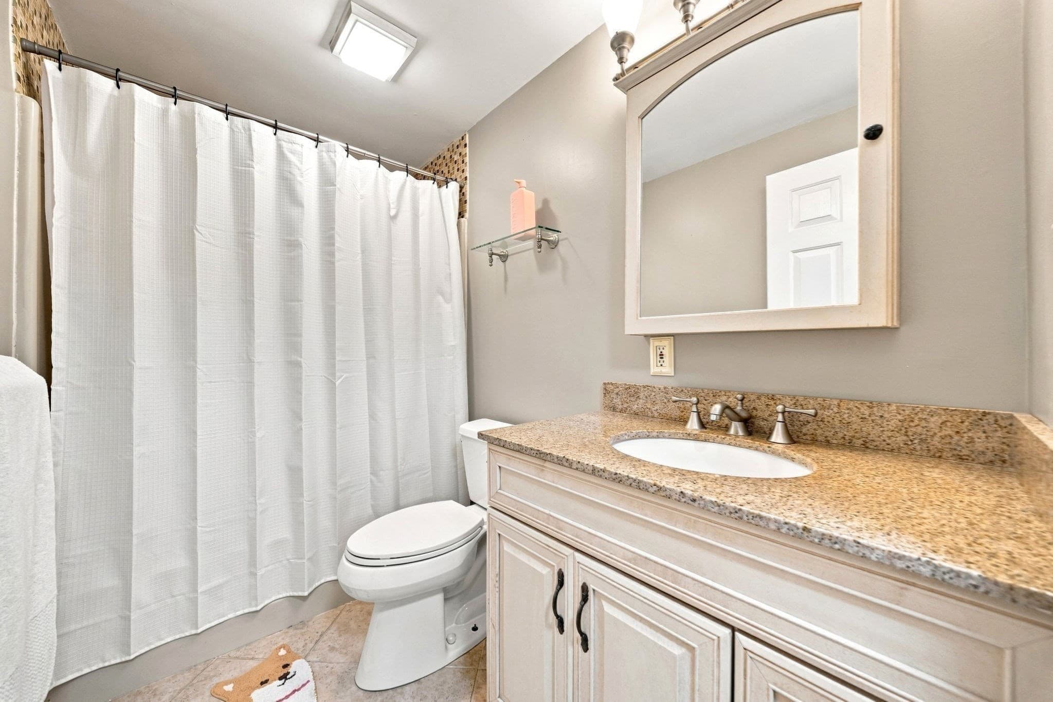 Condominium at 30 Falon Court # 30, Quincy MA 02169, Quincy, photo 16 of 21