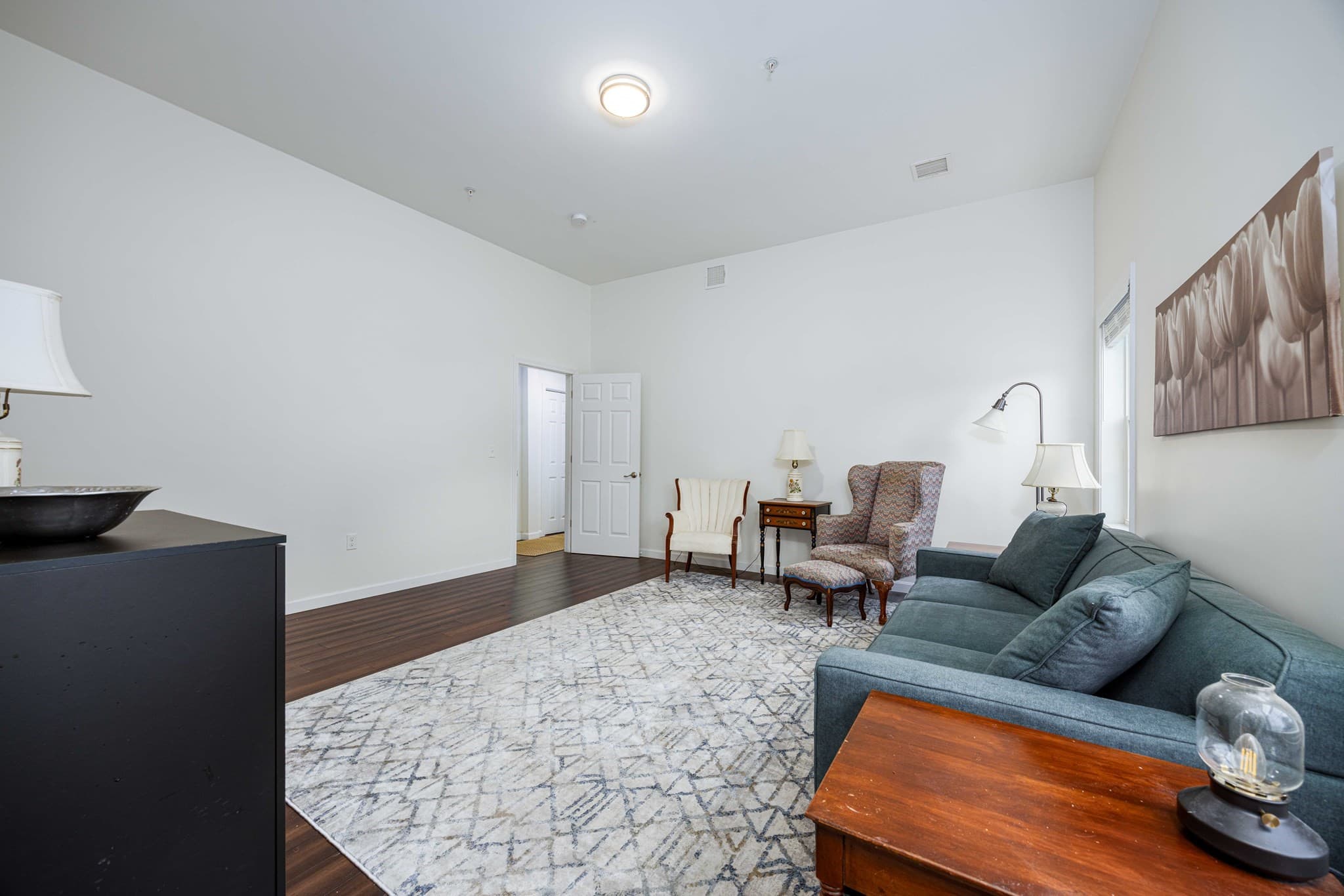 Condominium at 4 Sterling Circle # 4, Medway MA 02053, Medway, photo 17 of 40