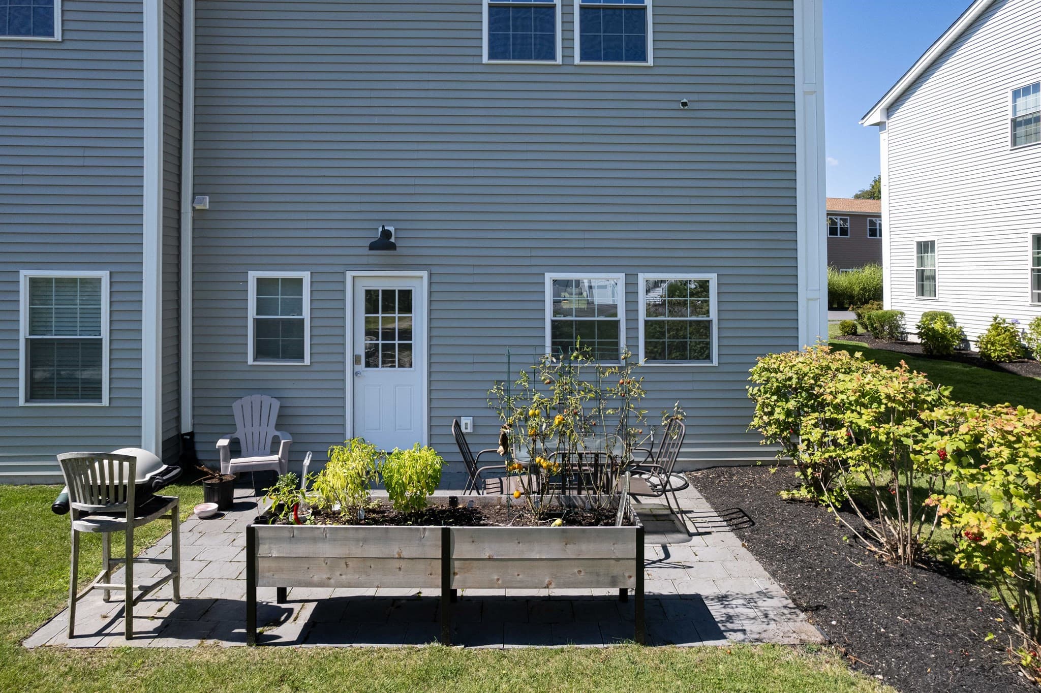 Condominium at 4 Sterling Circle # 4, Medway MA 02053, Medway, photo 34 of 40