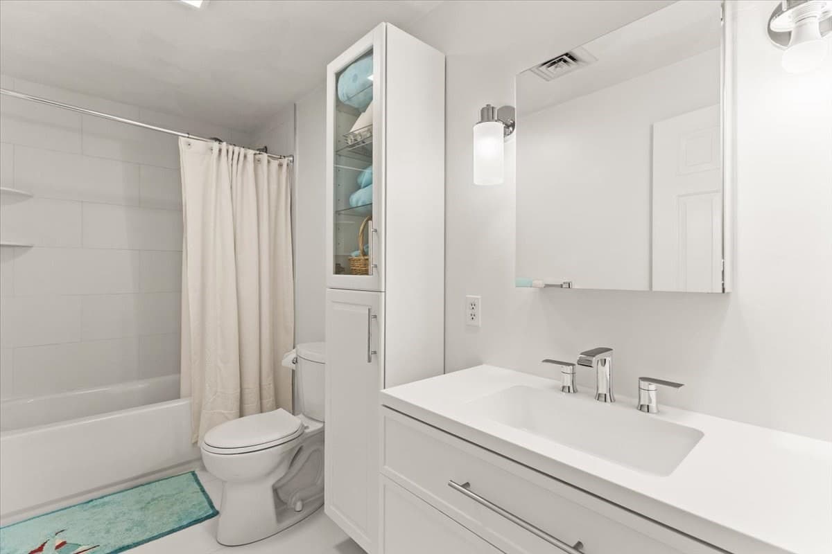Condominium at 521 West Street # 12, Duxbury MA 02332, Duxbury, photo 23 of 32