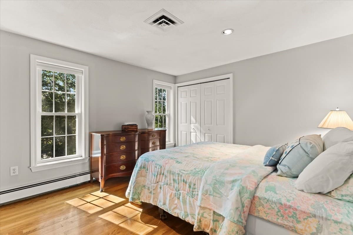 Condominium at 521 West Street # 12, Duxbury MA 02332, Duxbury, photo 21 of 32