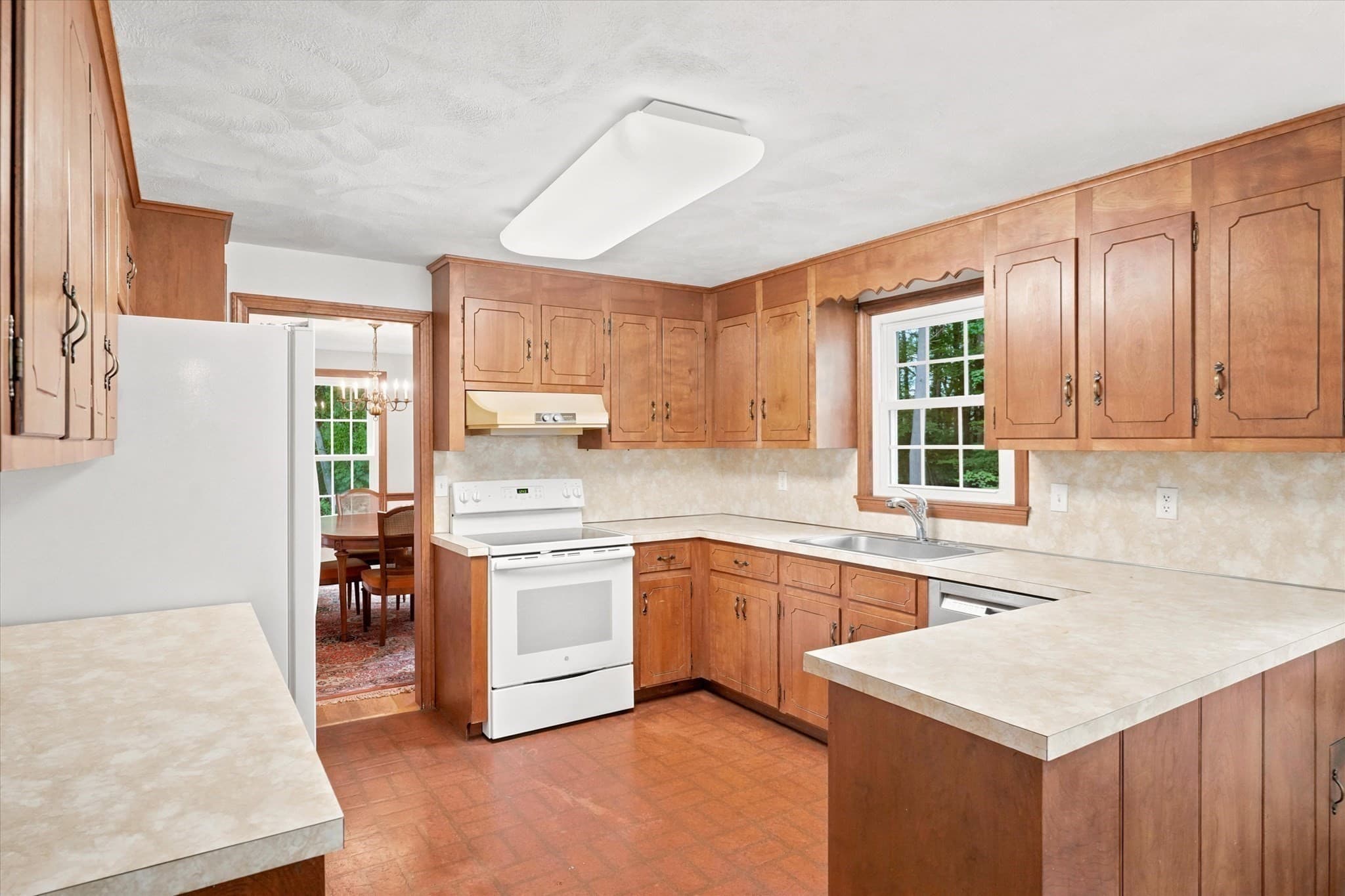 Single Family Residence at 3 Wayside Ln, Acton MA 01720, Acton, photo 10 of 41