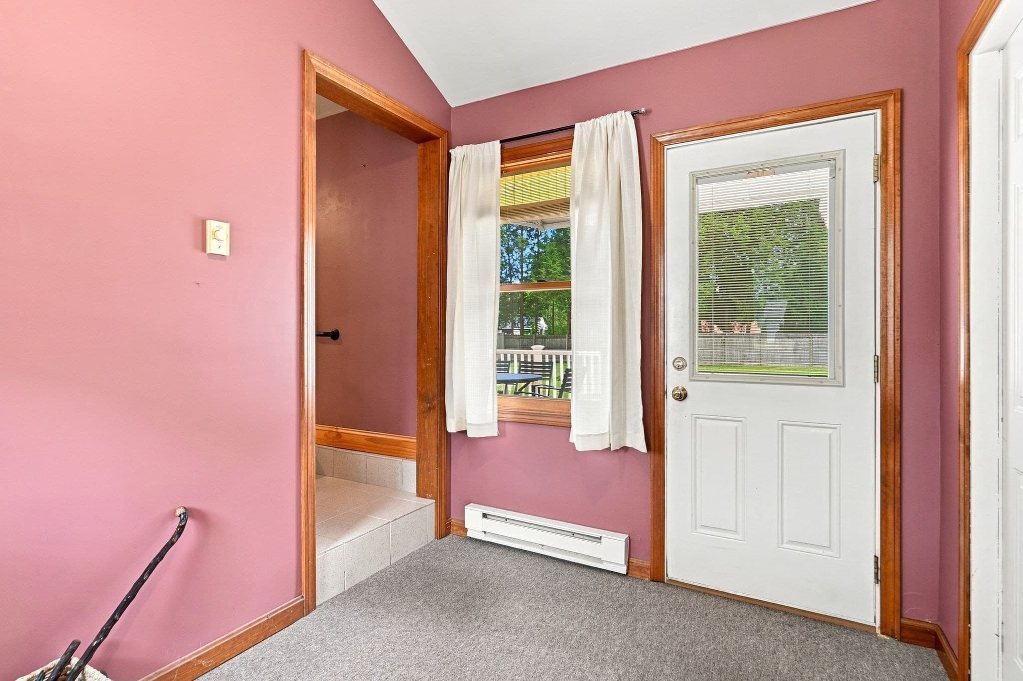 Single Family Residence at 172 Birch Bluffs Dr, Westfield MA 01085, Westfield, photo 7 of 42