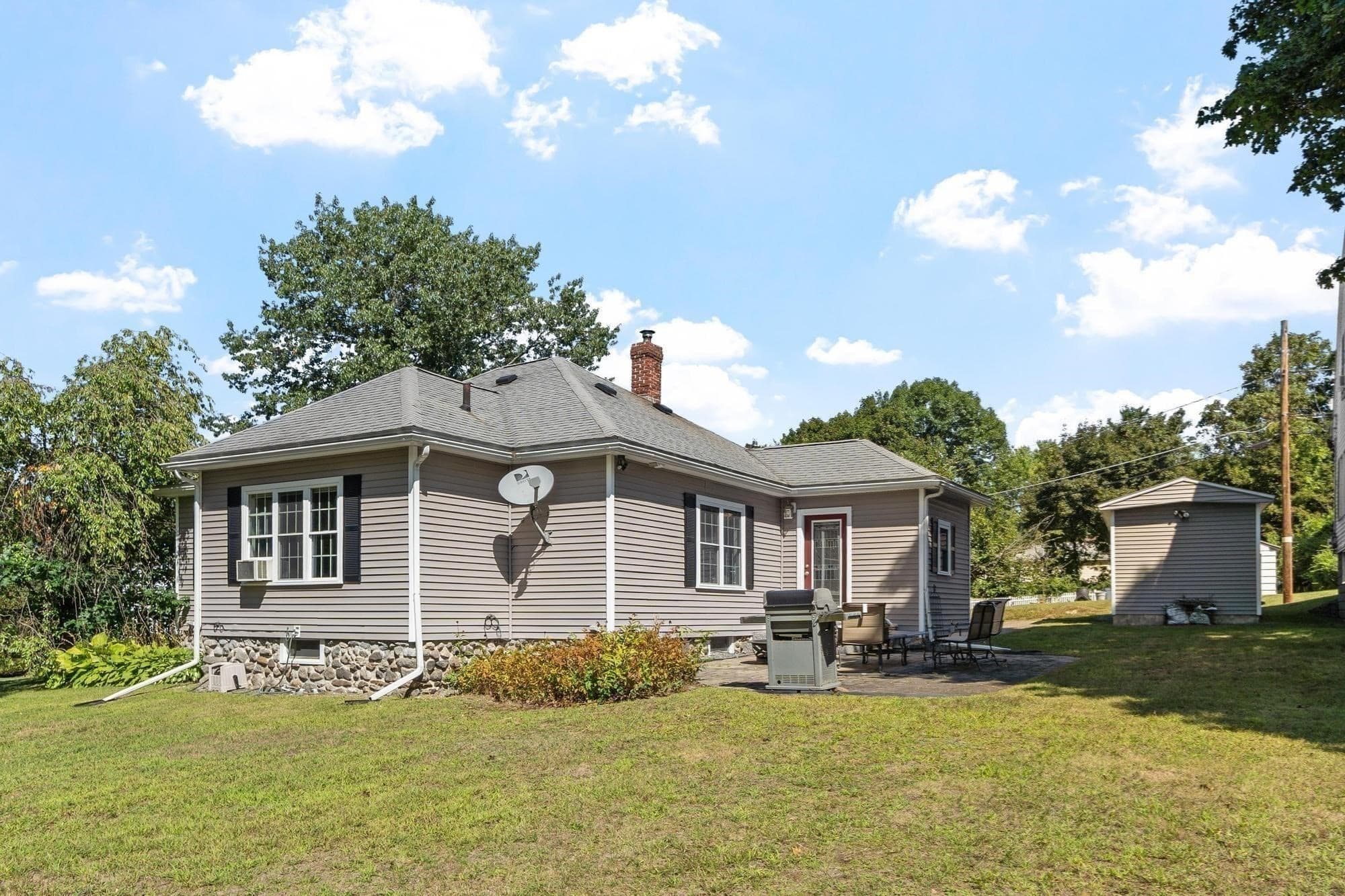 Single Family Residence at 713 E Merrimack Street, Lowell MA 01852, Lowell, photo 36 of 40
