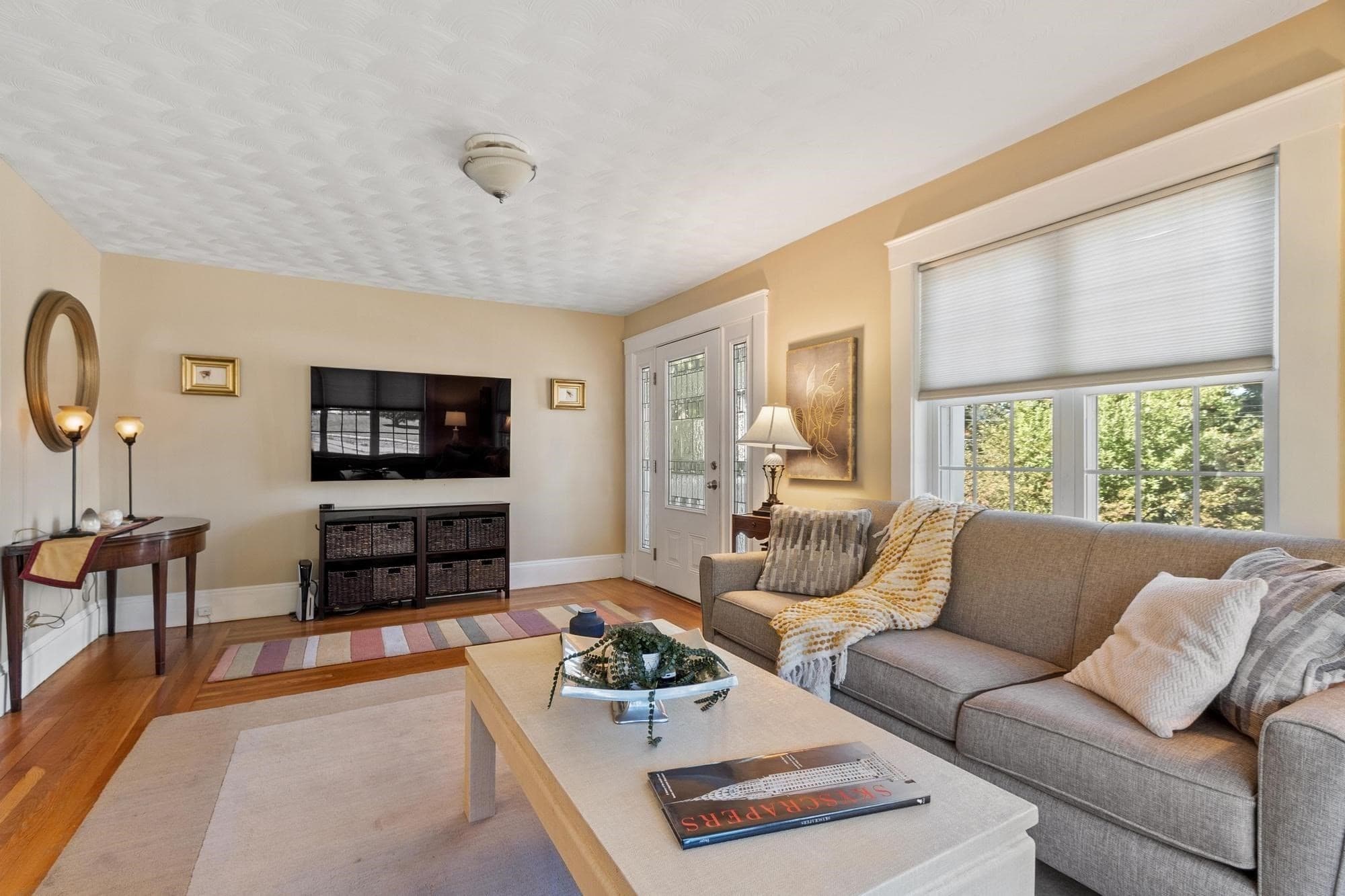 Single Family Residence at 713 E Merrimack Street, Lowell MA 01852, Lowell, photo 9 of 40