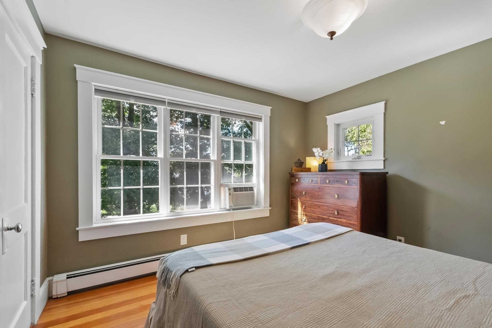 Single Family Residence at 713 E Merrimack Street, Lowell MA 01852, Lowell, photo 33 of 40