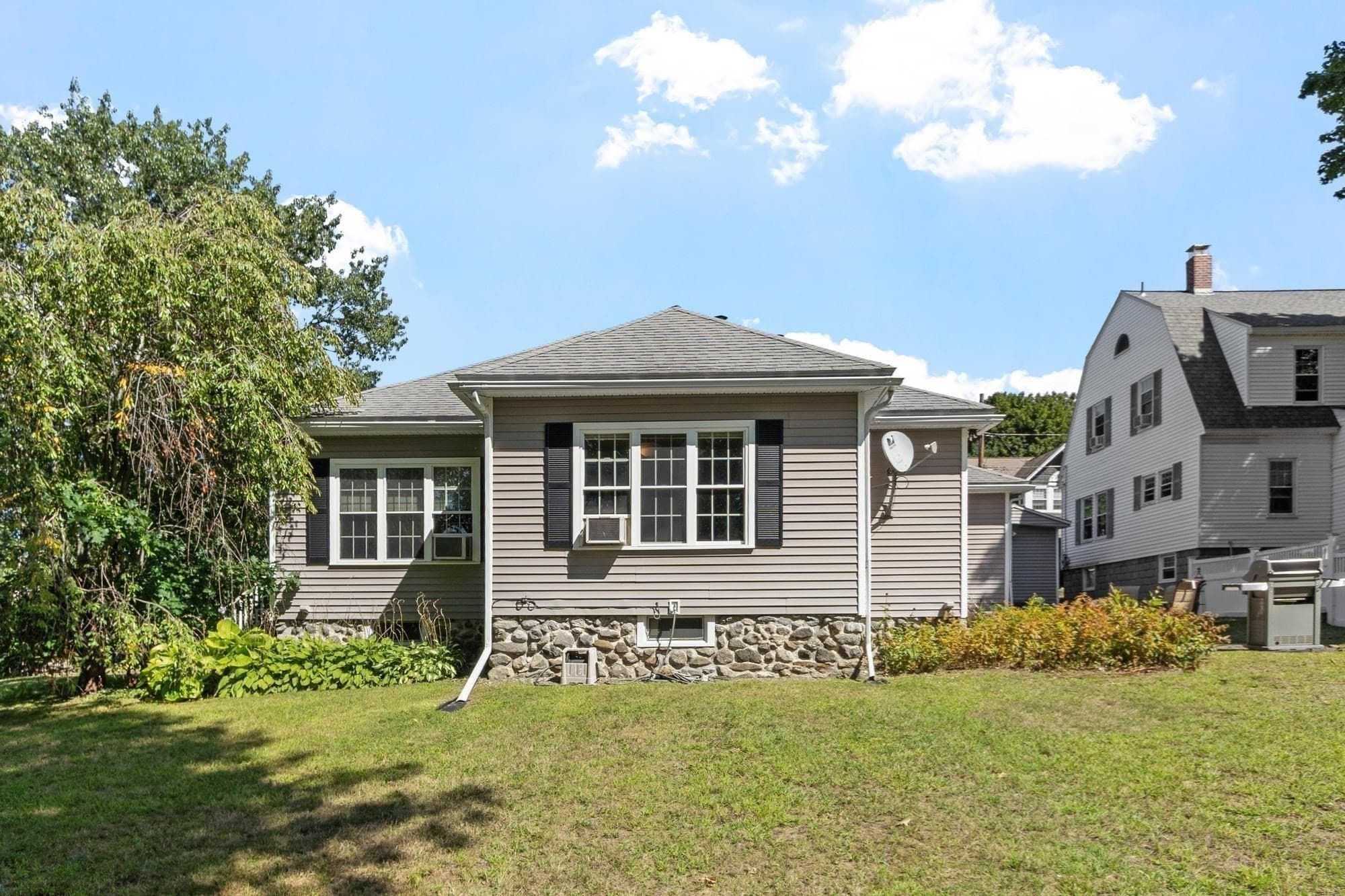 Single Family Residence at 713 E Merrimack Street, Lowell MA 01852, Lowell, photo 37 of 40
