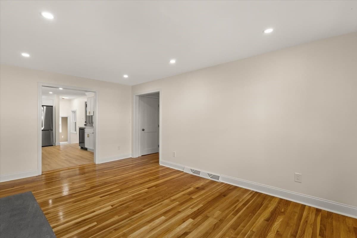 Single Family Residence at 347 Poskus St, Stoughton MA 02072, Stoughton, photo 16 of 36