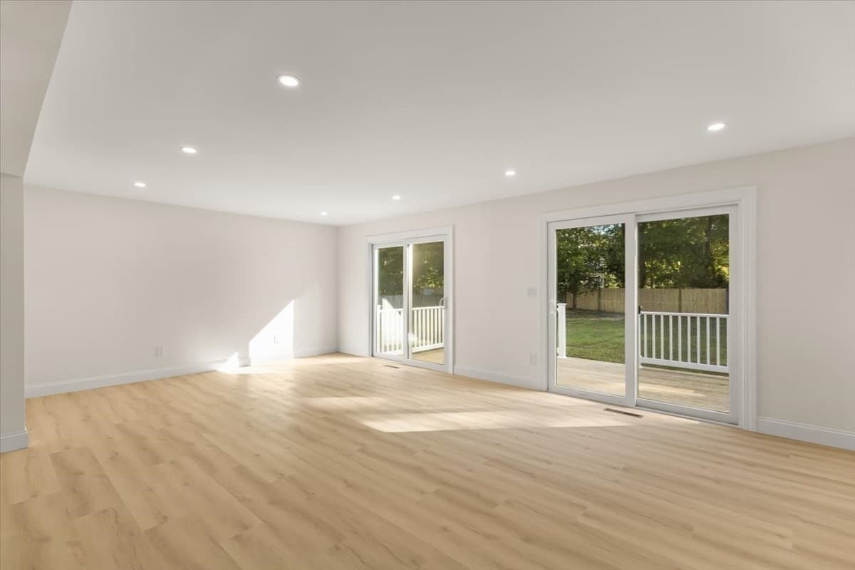 Single Family Residence at 347 Poskus St, Stoughton MA 02072, Stoughton, photo 11 of 36