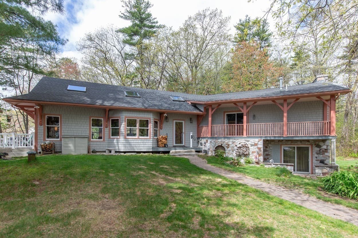 Single Family Residence at 21 Hinds Lane, Pelham NH 03076, Pelham, photo 11 of 42