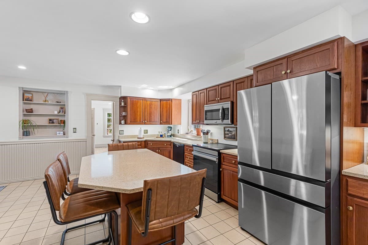 Single Family Residence at 89 Bay State Rd, Rehoboth MA 02769, Rehoboth, photo 13 of 42