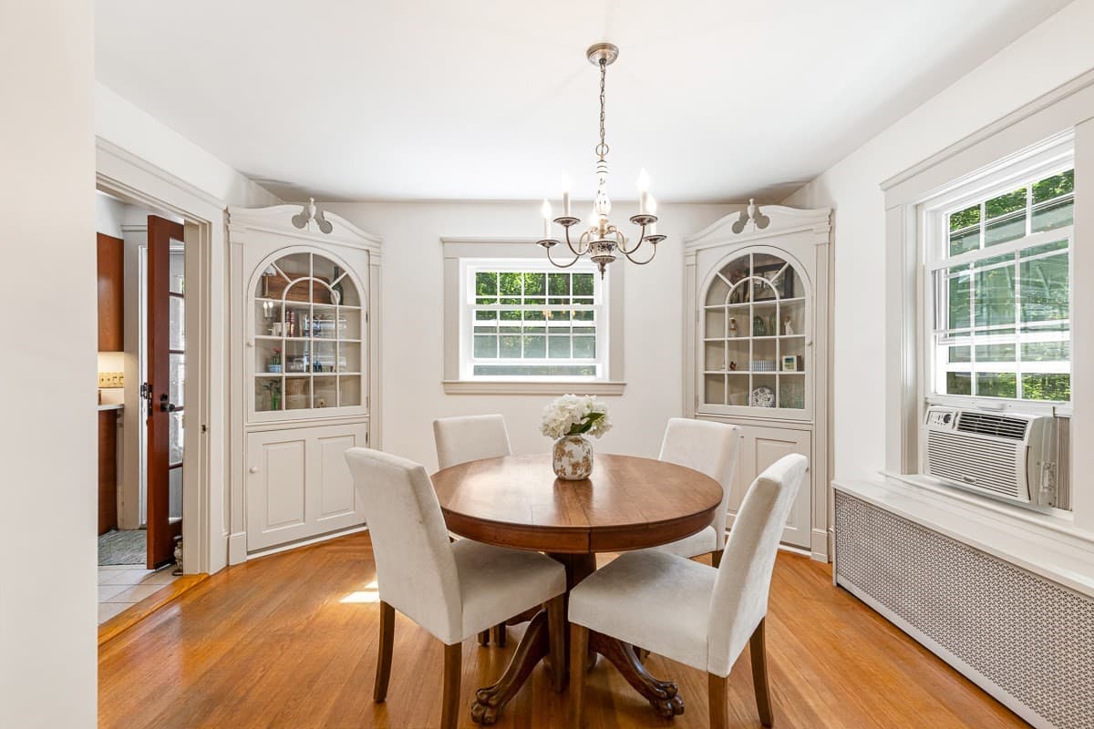 Single Family Residence at 89 Bay State Rd, Rehoboth MA 02769, Rehoboth, photo 7 of 42