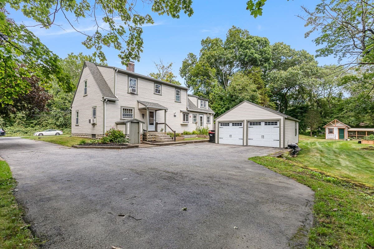 Single Family Residence at 89 Bay State Rd, Rehoboth MA 02769, Rehoboth, photo 36 of 42