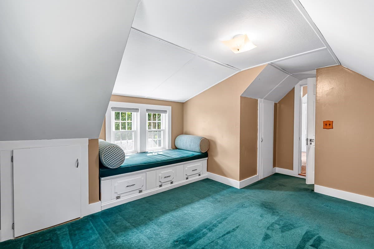 Single Family Residence at 89 Bay State Rd, Rehoboth MA 02769, Rehoboth, photo 31 of 42