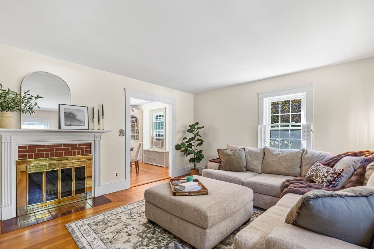 Single Family Residence at 89 Bay State Rd, Rehoboth MA 02769, Rehoboth, photo 4 of 42