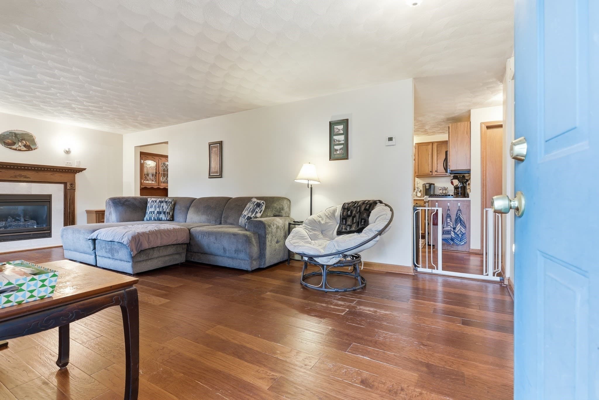 Single Family Residence at 34 Oak Knoll Rd, Lowell MA 01852, Lowell, photo 3 of 22