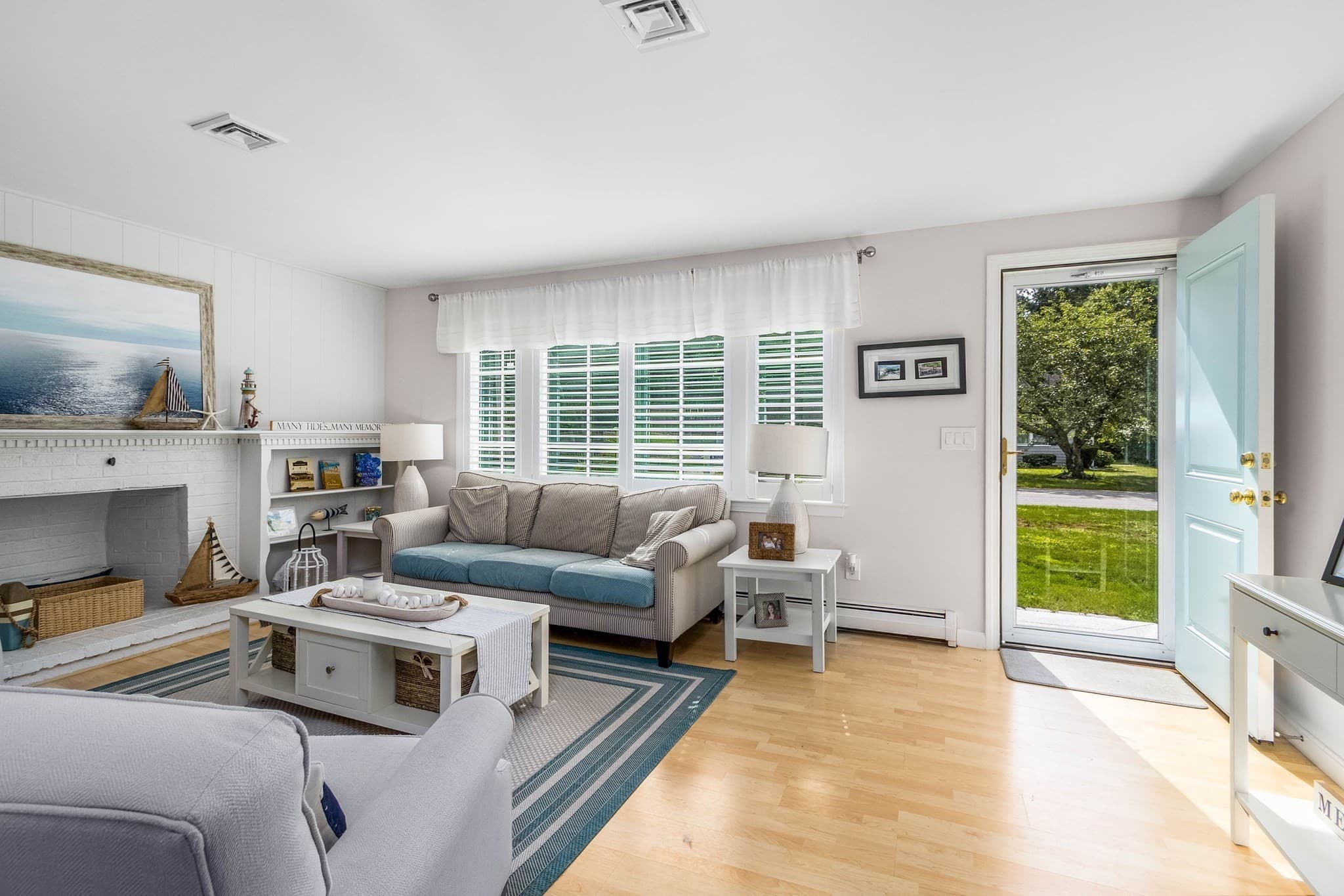 Single Family Residence at 86 Mooring Dr, Barnstable MA 02635, Barnstable, photo 10 of 28
