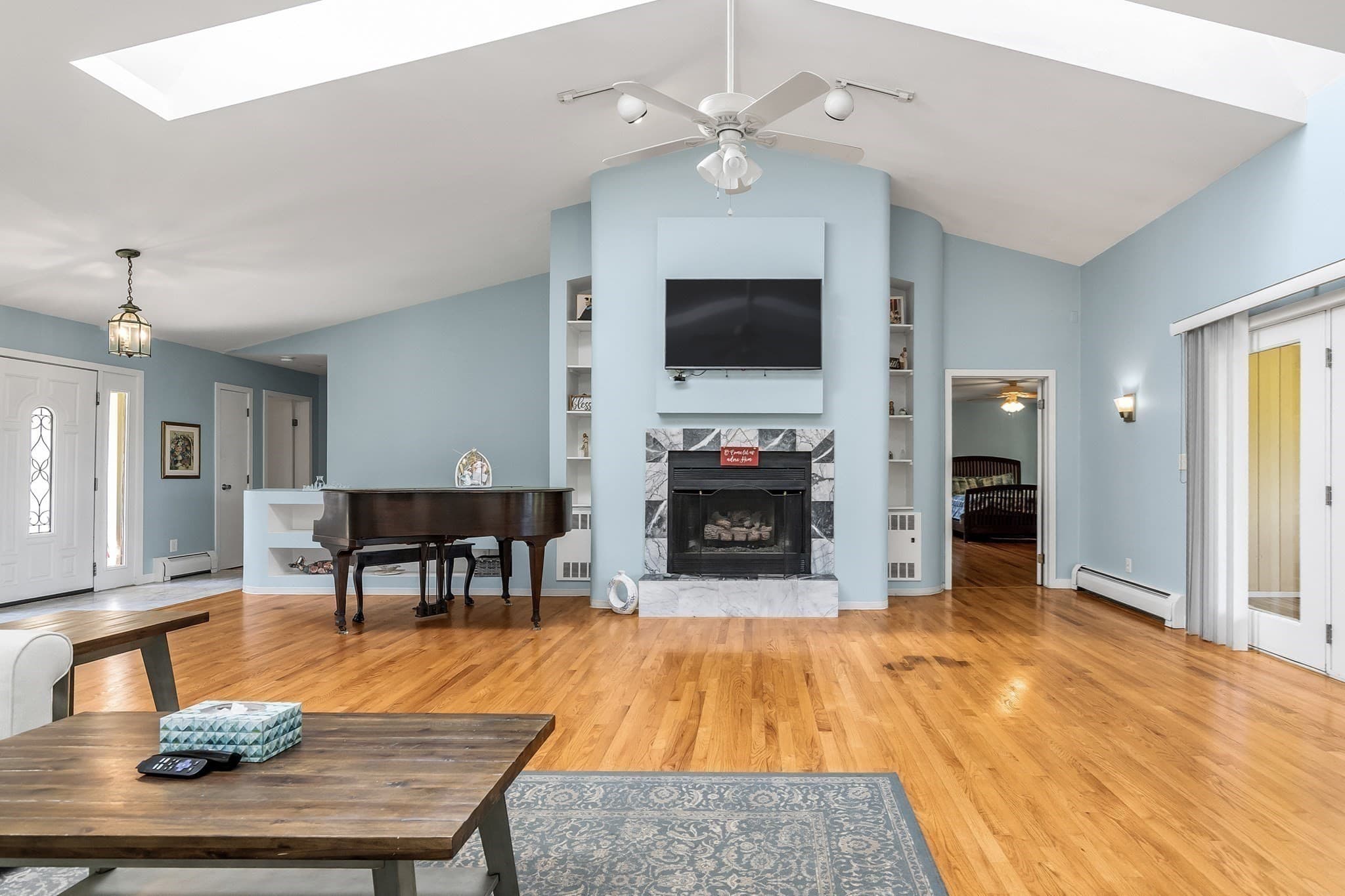 Single Family Residence at 26 Dwight Rd, Marshfield MA 02050, Marshfield, photo 8 of 32