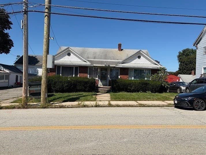 Commercial Sale at 21-23/16 Oxford Ave/West Street, Dudley MA 01571, photo 3 of 9