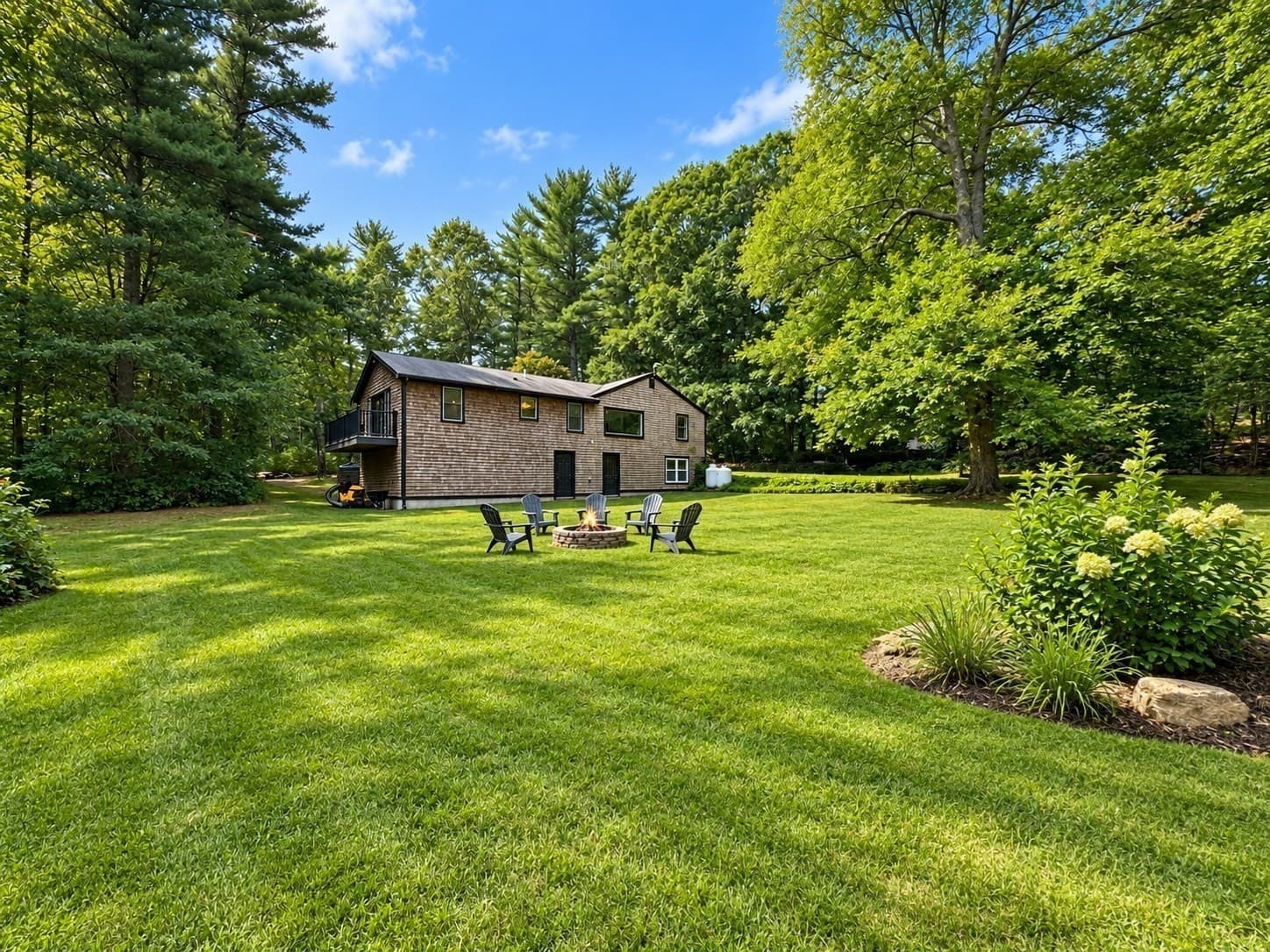 Single Family Residence at 89 Ring Rd, Plympton MA 02367, Plympton, photo 7 of 41