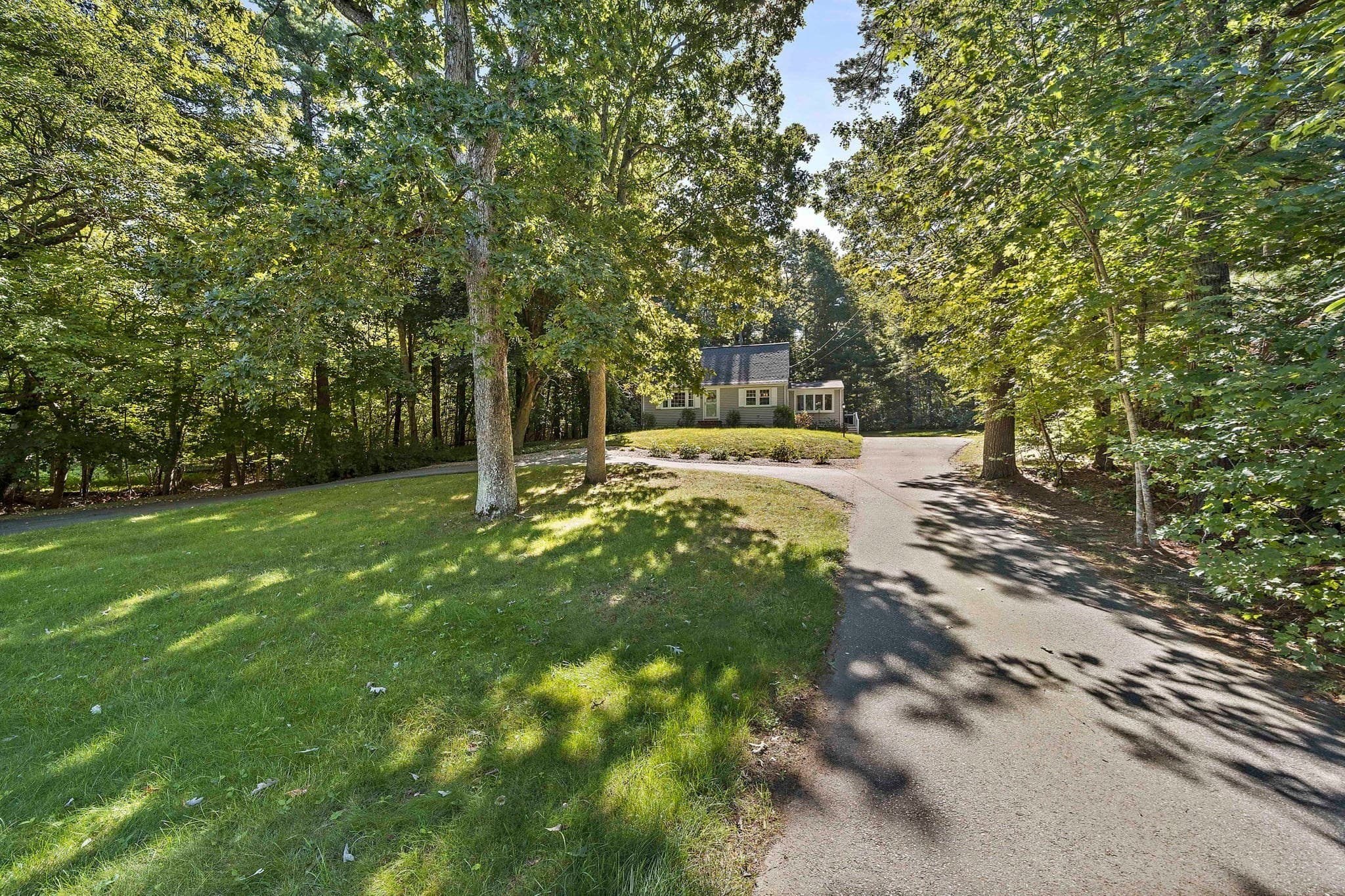 Single Family Residence at 75 Oak St, Pembroke MA 02359, Pembroke, photo 2 of 22