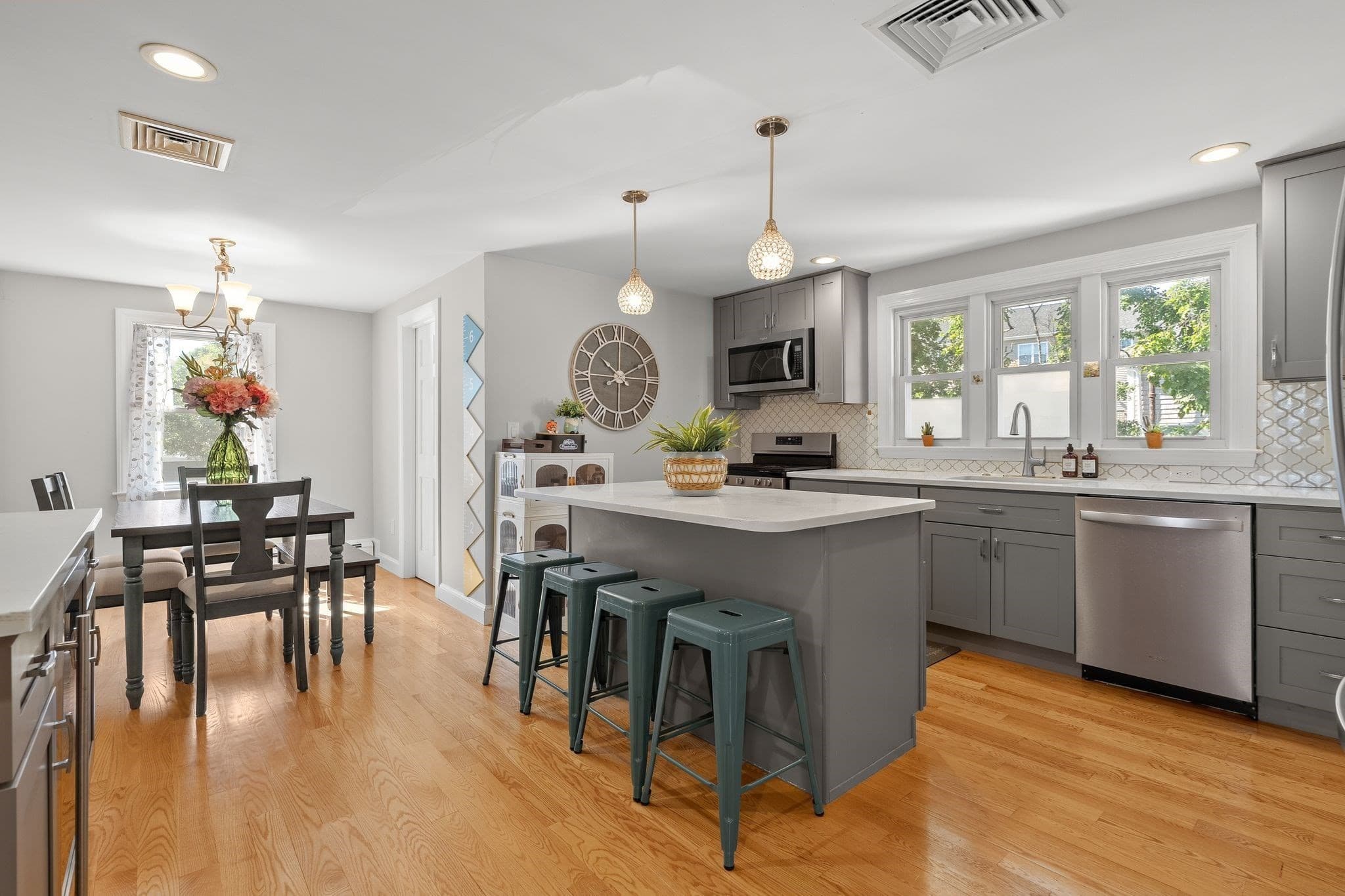 84 West Street # 2, Quincy MA 02169