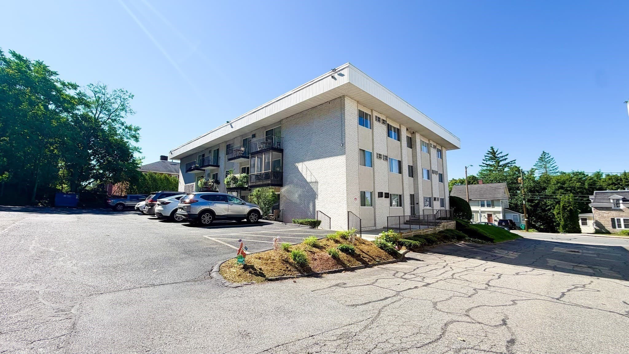 Condominium at 250 Nesmith St # C9, Lowell MA 01852, Lowell, photo 32 of 37