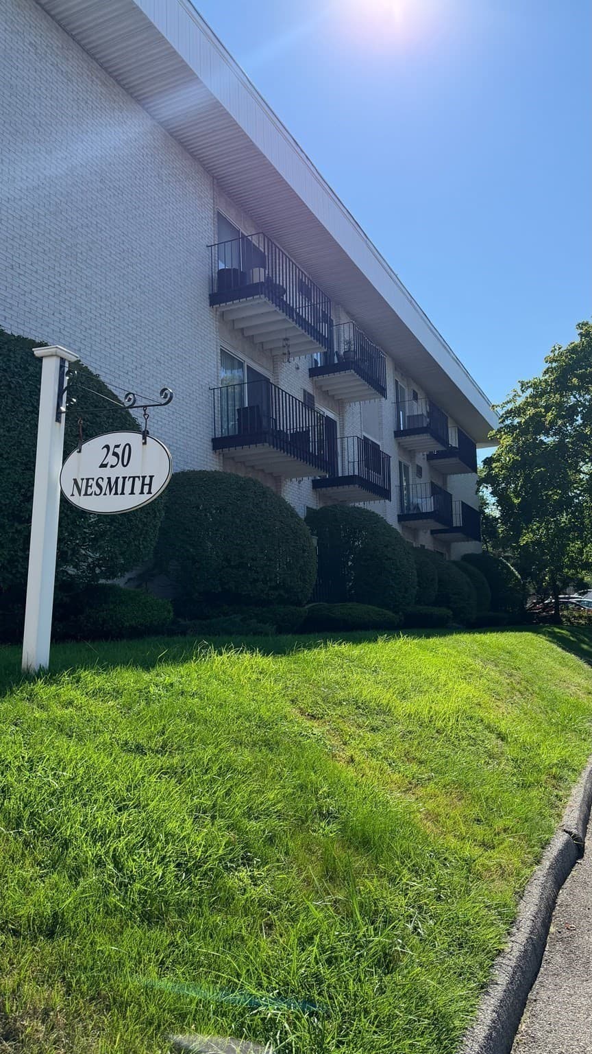 Condominium at 250 Nesmith St # C9, Lowell MA 01852, Lowell, photo 33 of 37