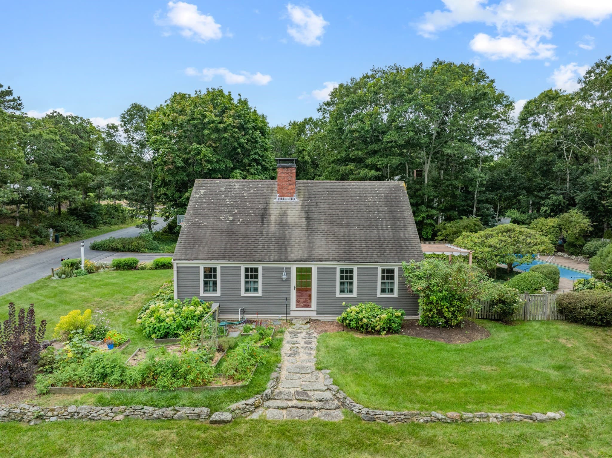 Single Family Residence at 18 Manor Dr, Sandwich MA 02537, Sandwich, photo 30 of 39