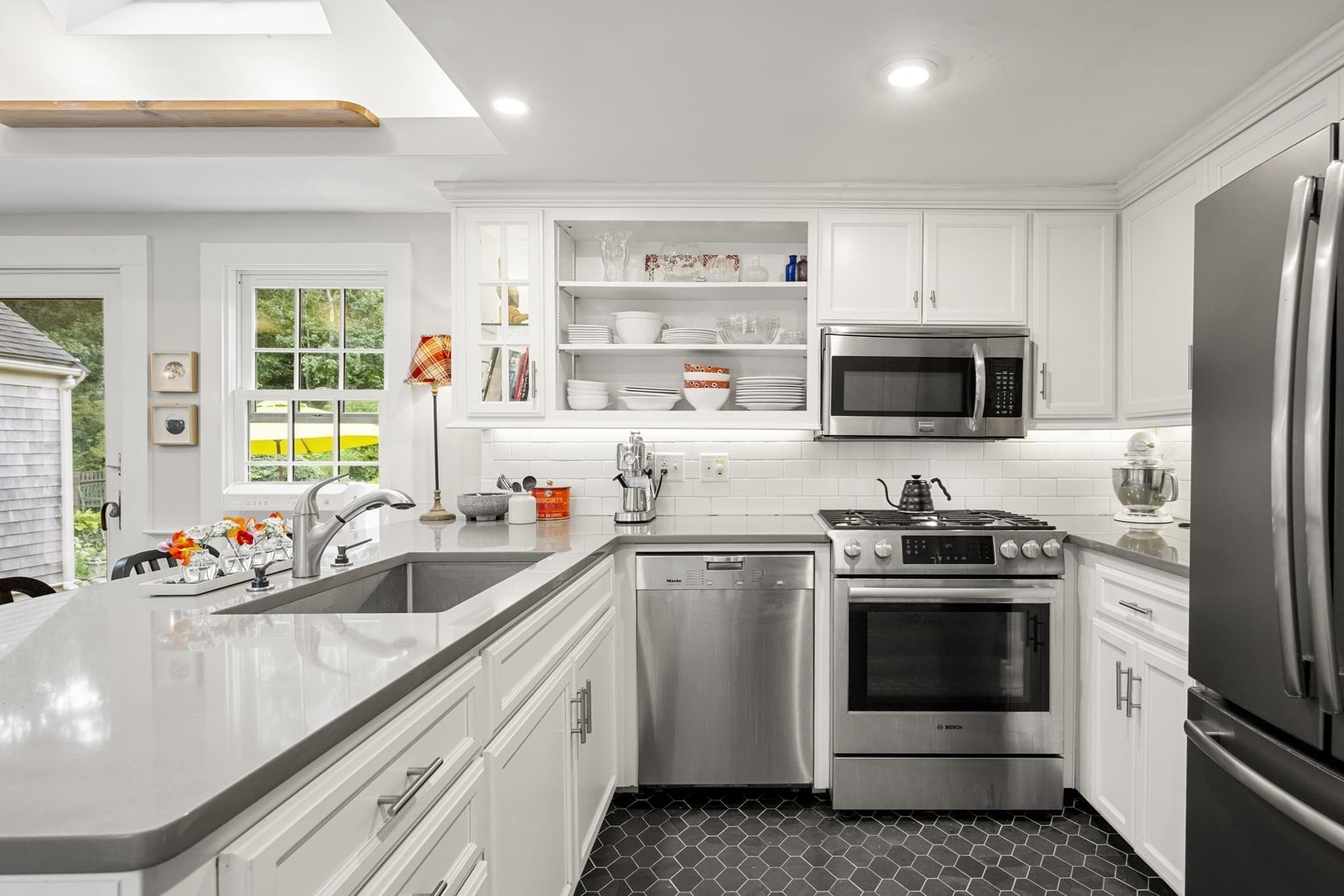 Single Family Residence at 18 Manor Dr, Sandwich MA 02537, Sandwich, photo 8 of 39