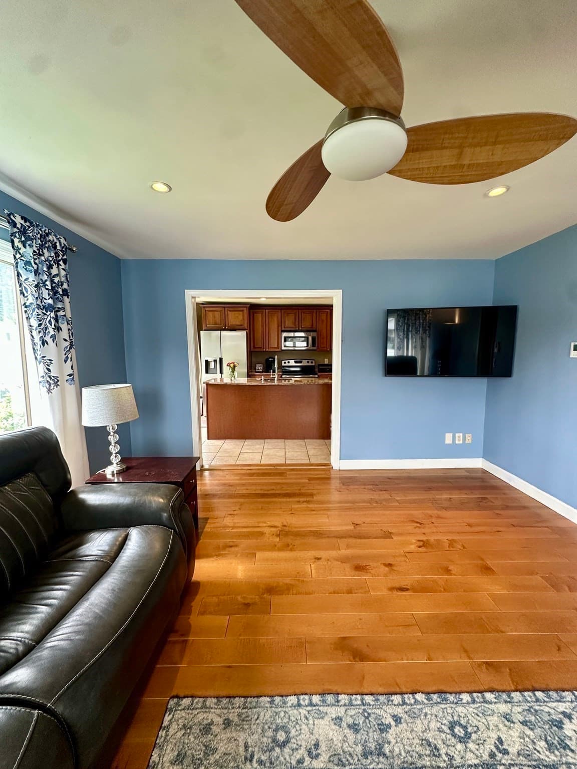 Single Family Residence at 122 Haviland St, Ludlow MA 01056, Ludlow, photo 11 of 42