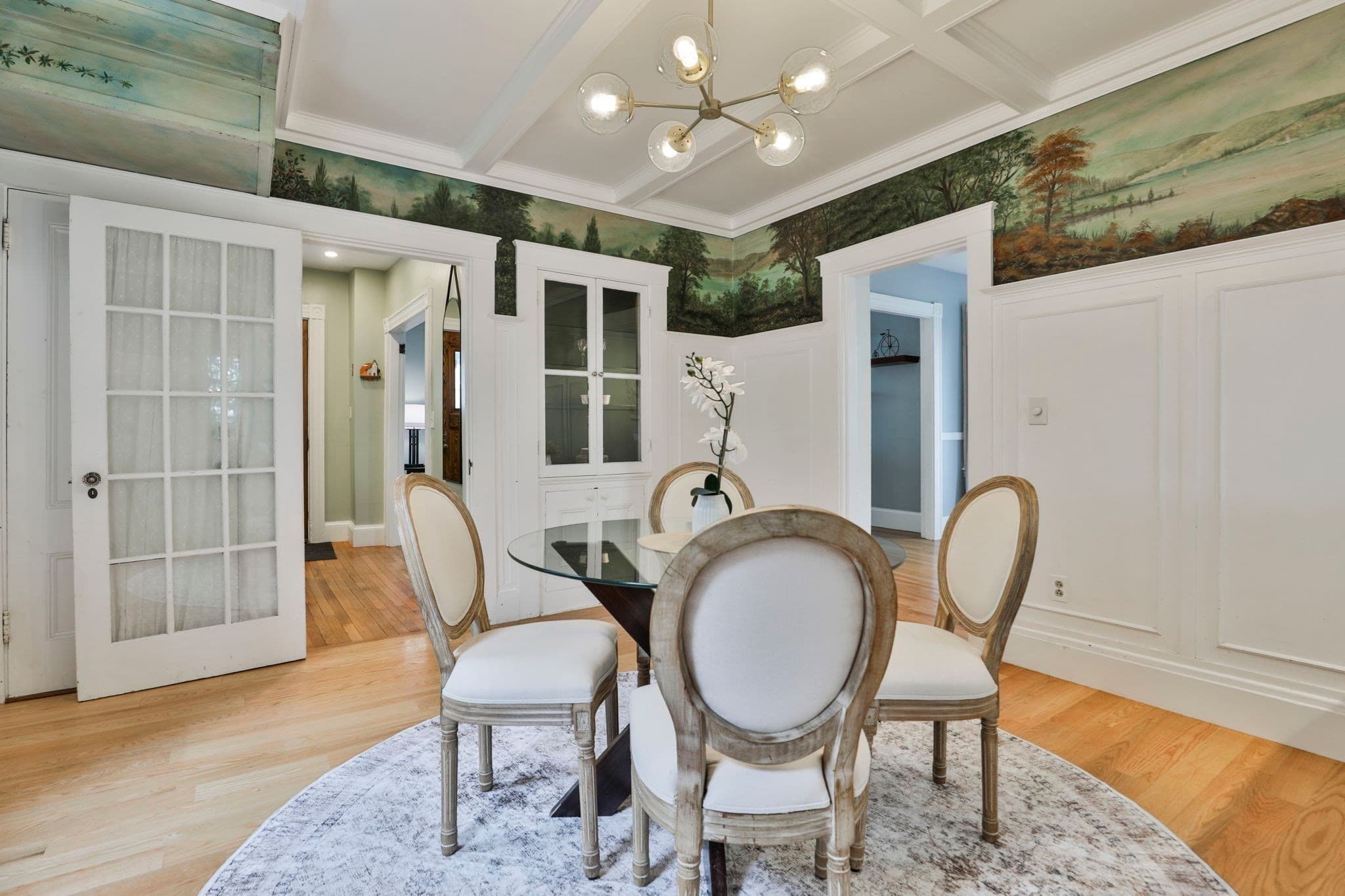 Single Family Residence at 4 Hillside Ave, Wakefield MA 01880, photo 12 of 42