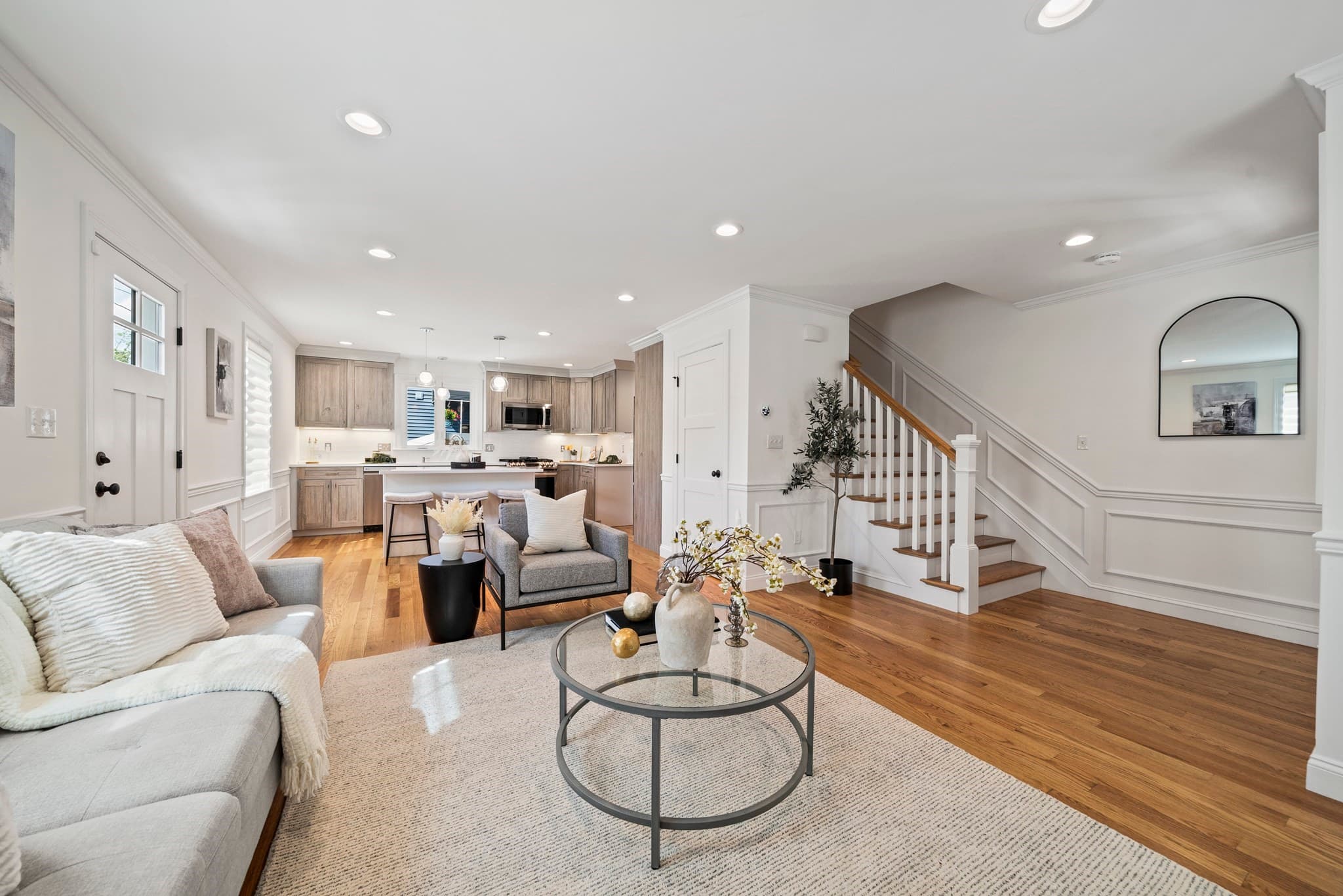 Condominium at 61 Gale Street # A, Waltham MA 02453, Waltham, photo 11 of 42
