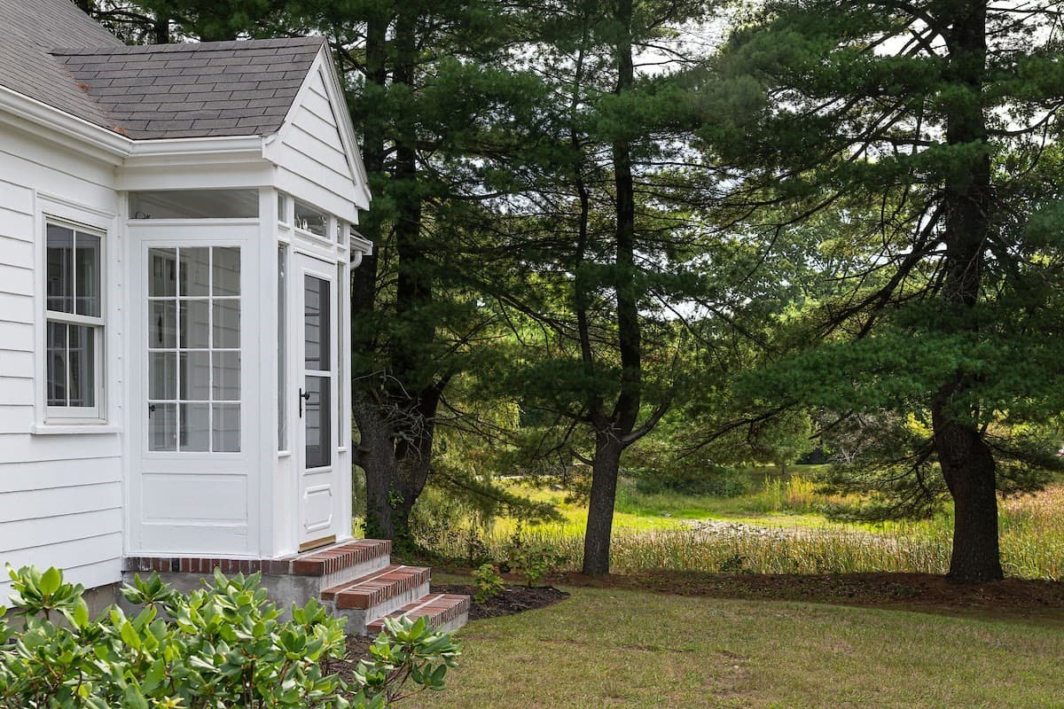 Single Family Residence at 276 Cambridge Tpke, Lincoln MA 01773, Lincoln, photo 2 of 20