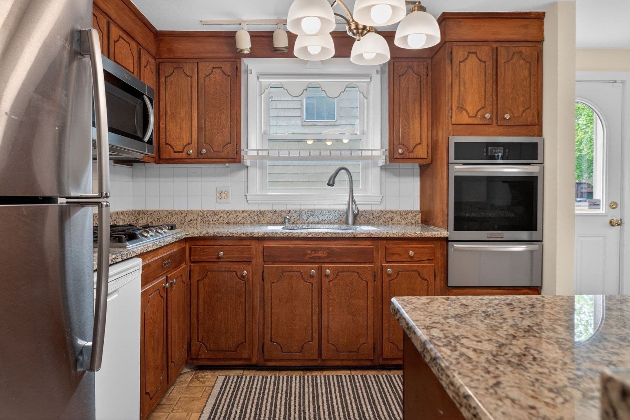Single Family Residence at 46 Grapevine Ave, Lexington MA 02421, Lexington, photo 5 of 15
