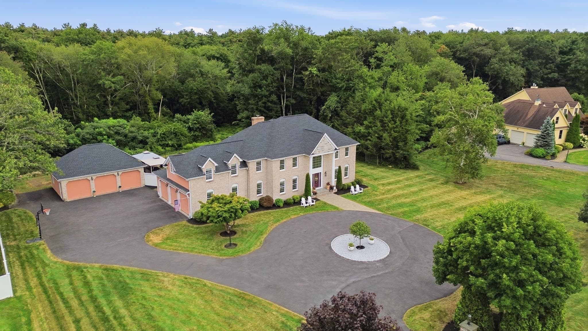Single Family Residence at 55 Squire Shaler Ln, Lancaster MA 01523, Lancaster, photo 3 of 41