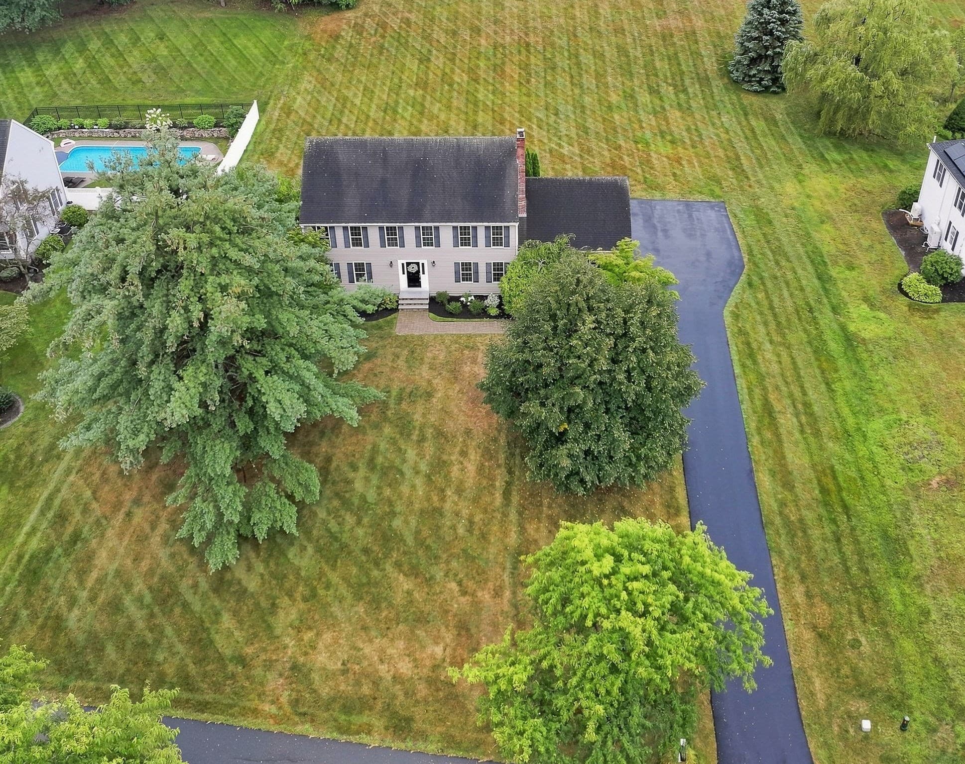 Single Family Residence at 207 French Farm Rd, North Andover MA 01845, North Andover, photo 2 of 38