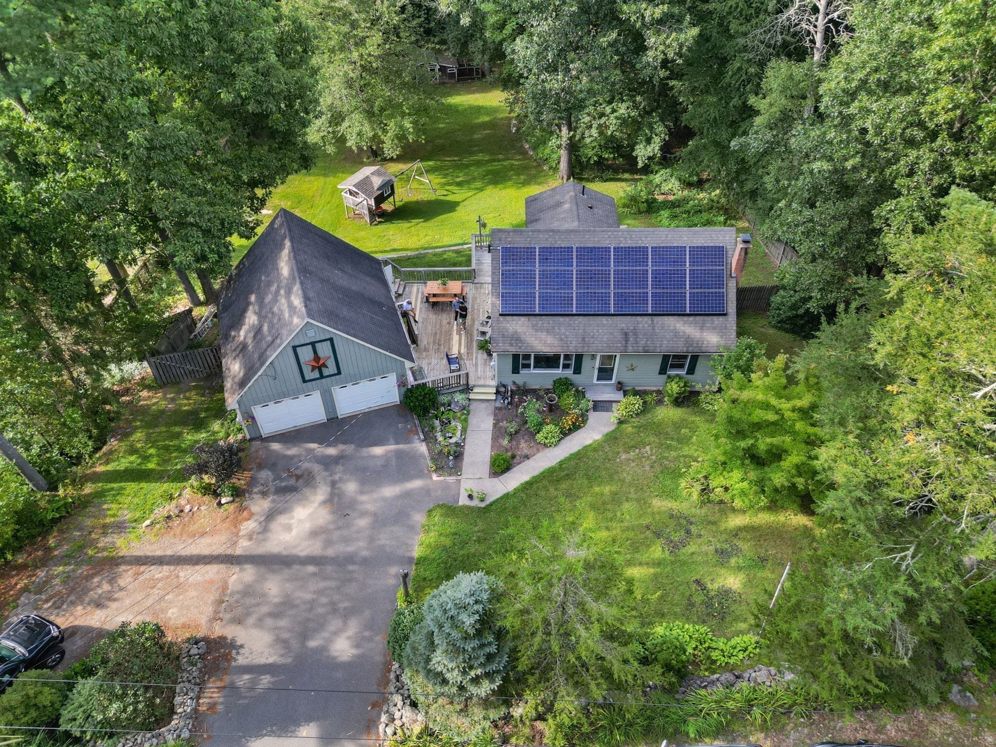 Single Family Residence at 48 Orchard St, Belchertown MA 01007, Belchertown, photo 5 of 42
