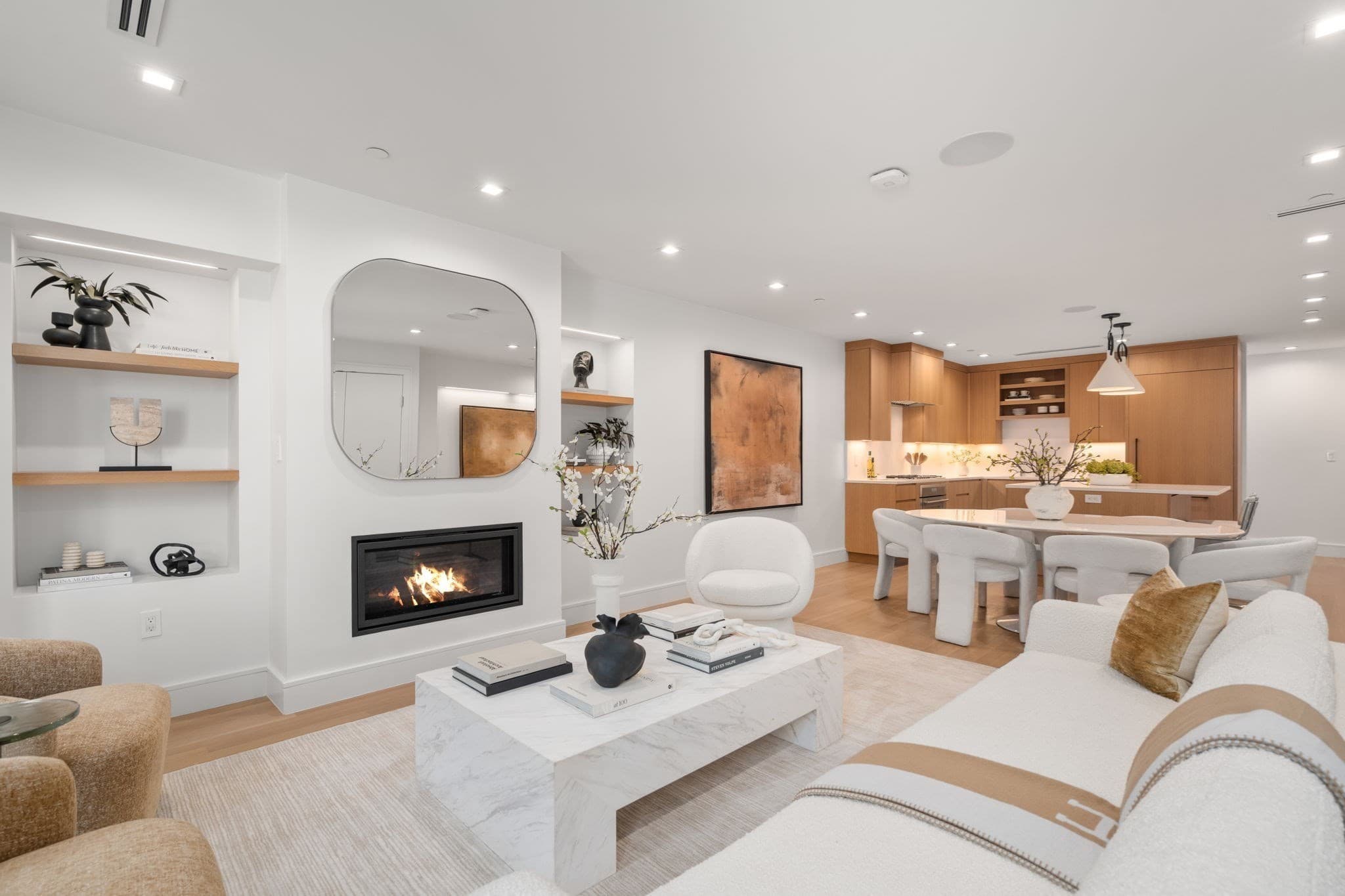 Condominium at 189 W Brookline St # 1, Boston MA 02118, photo 2 of 21