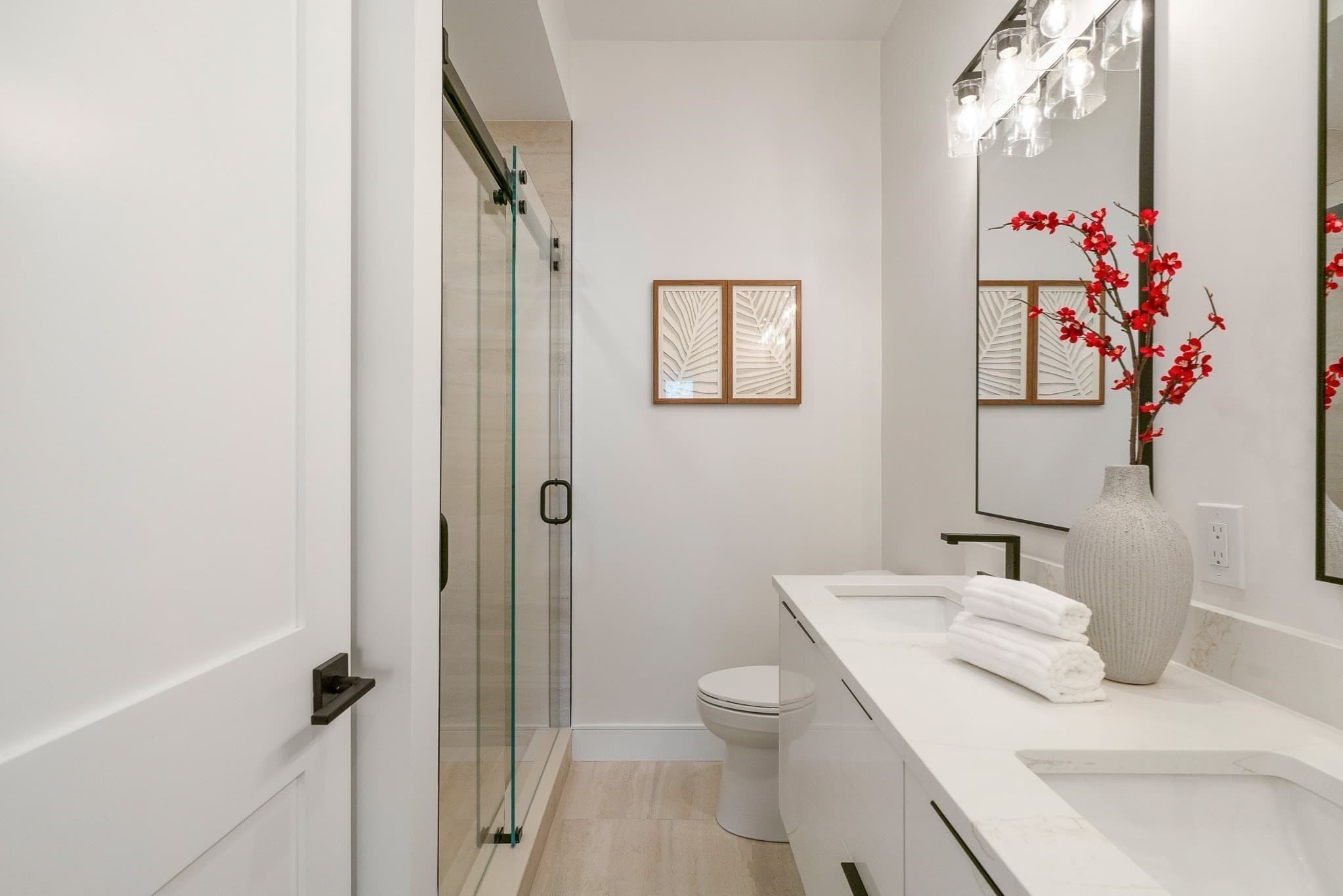 Condominium at 28A Swan Avenue PH, Boston MA 02128, Boston, photo 10 of 16