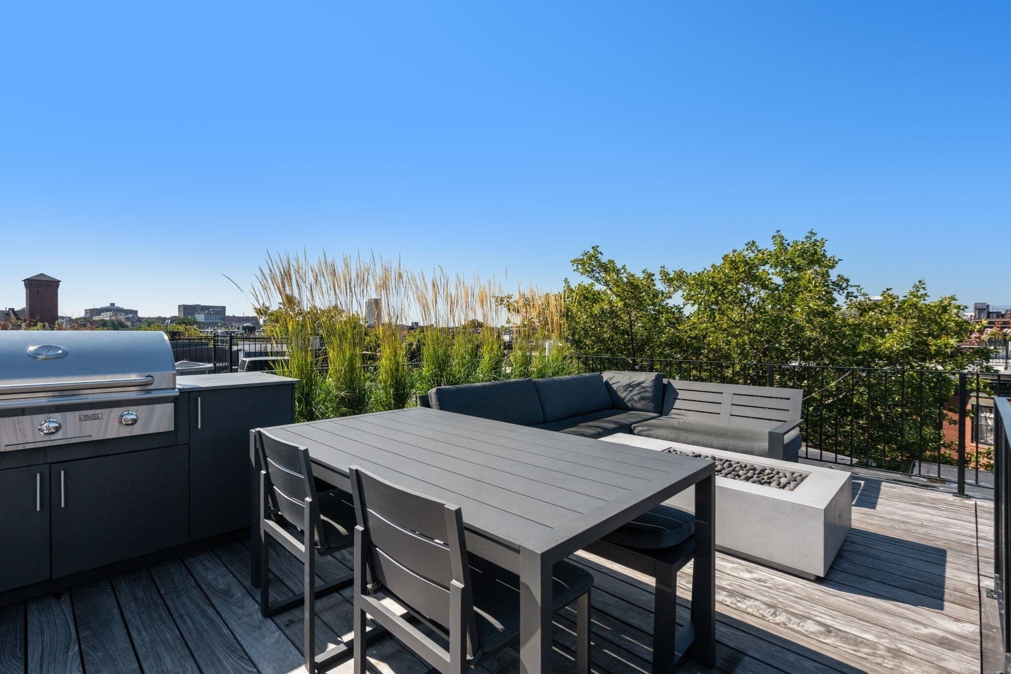 Condominium at 189 W Brookline St PH, Boston MA 02118, photo 35 of 42