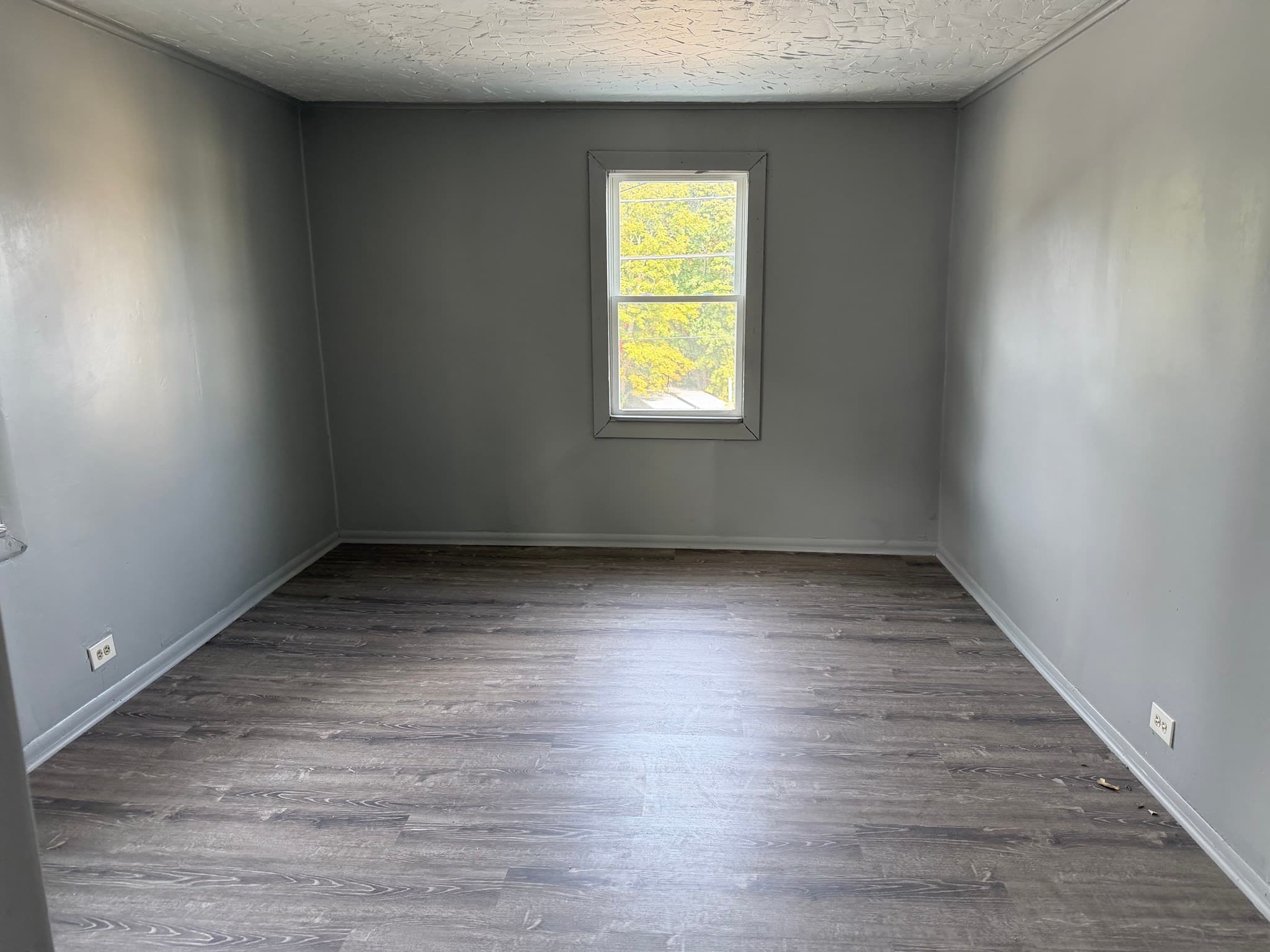 3 Family at 47 West, Southbridge MA 01550, Southbridge, photo 18 of 27