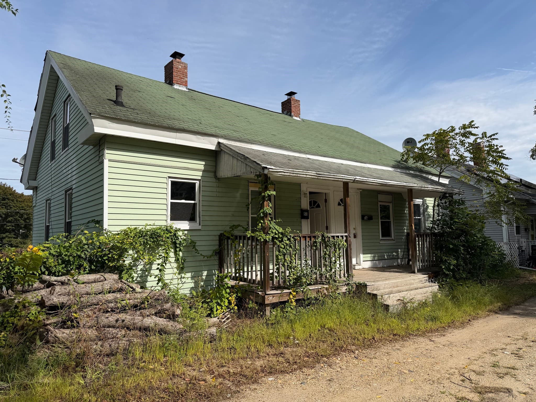 3 Family at 47 West, Southbridge MA 01550, Southbridge, photo 25 of 27