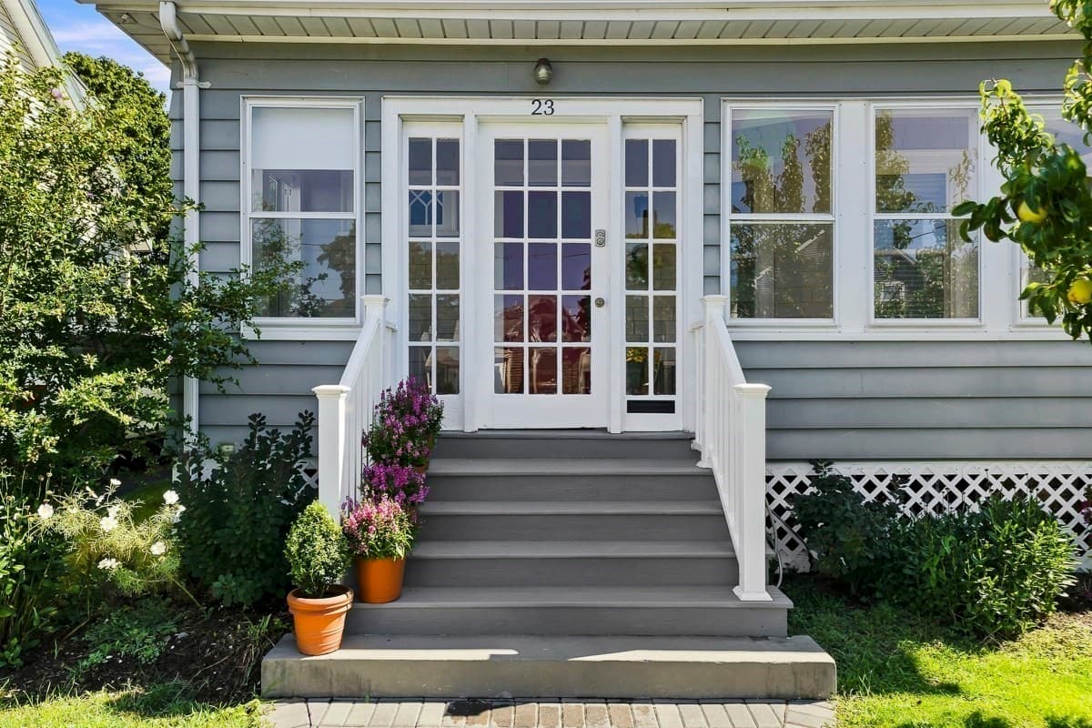 Single Family Residence at 23 Brooklawn Terrace, Lynn MA 01904, Lynn, photo 3 of 42