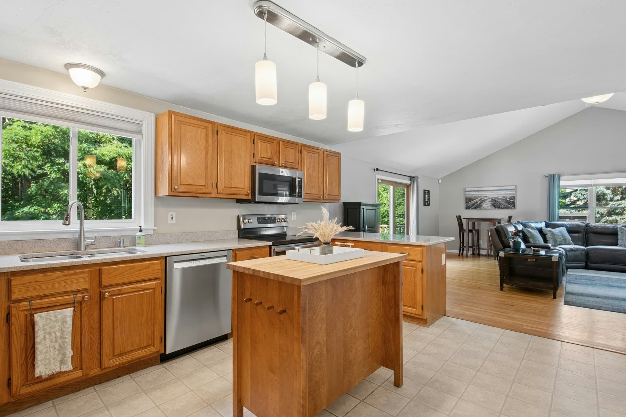 Single Family Residence at 277 Wachusett Street, Holden MA 01520, Holden, photo 3 of 42